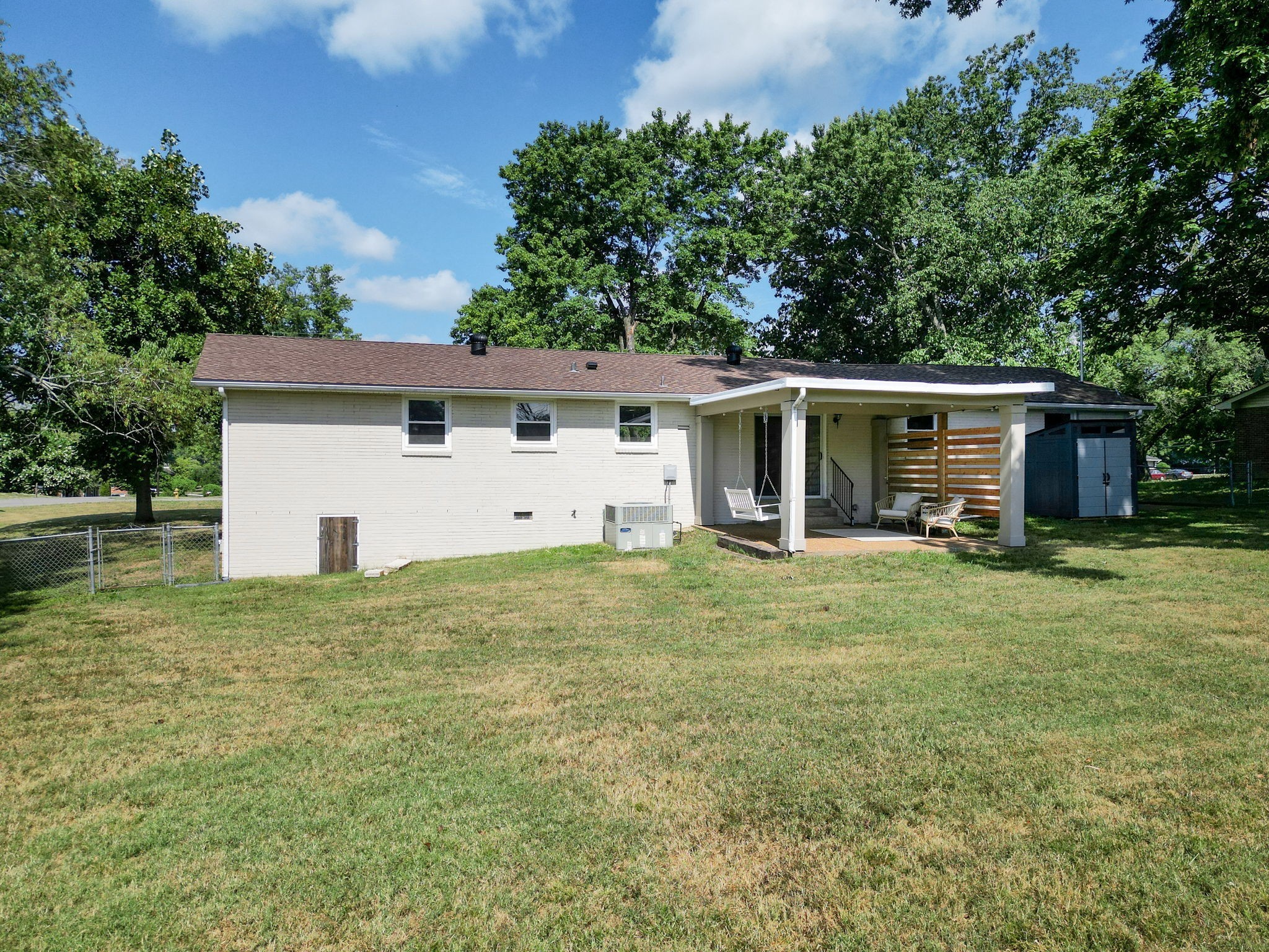 404 Meadowgreen Dr