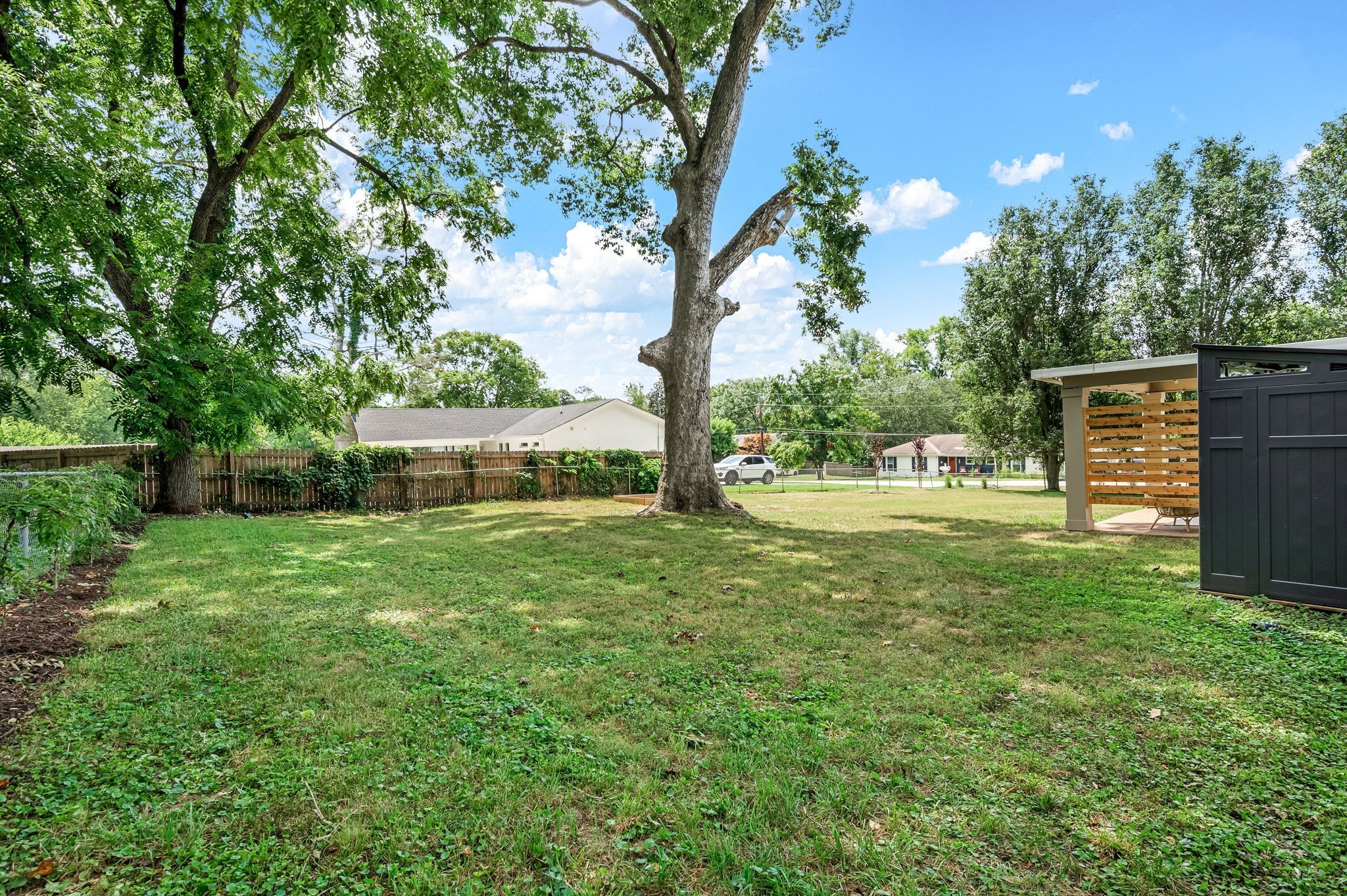 404 Meadowgreen Dr