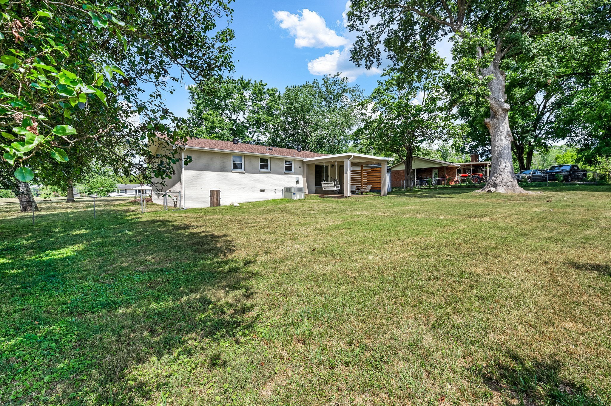 404 Meadowgreen Dr