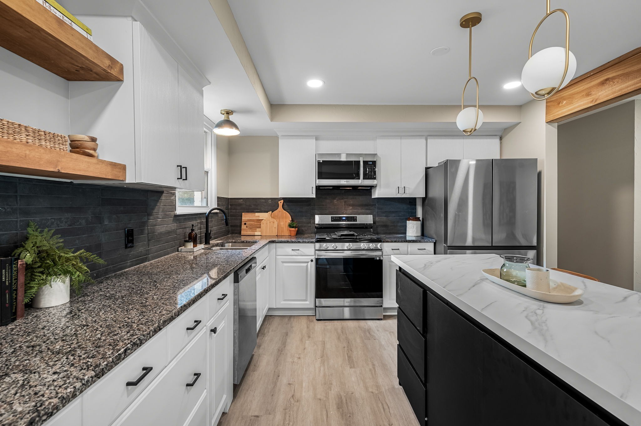 404 Meadowgreen Dr