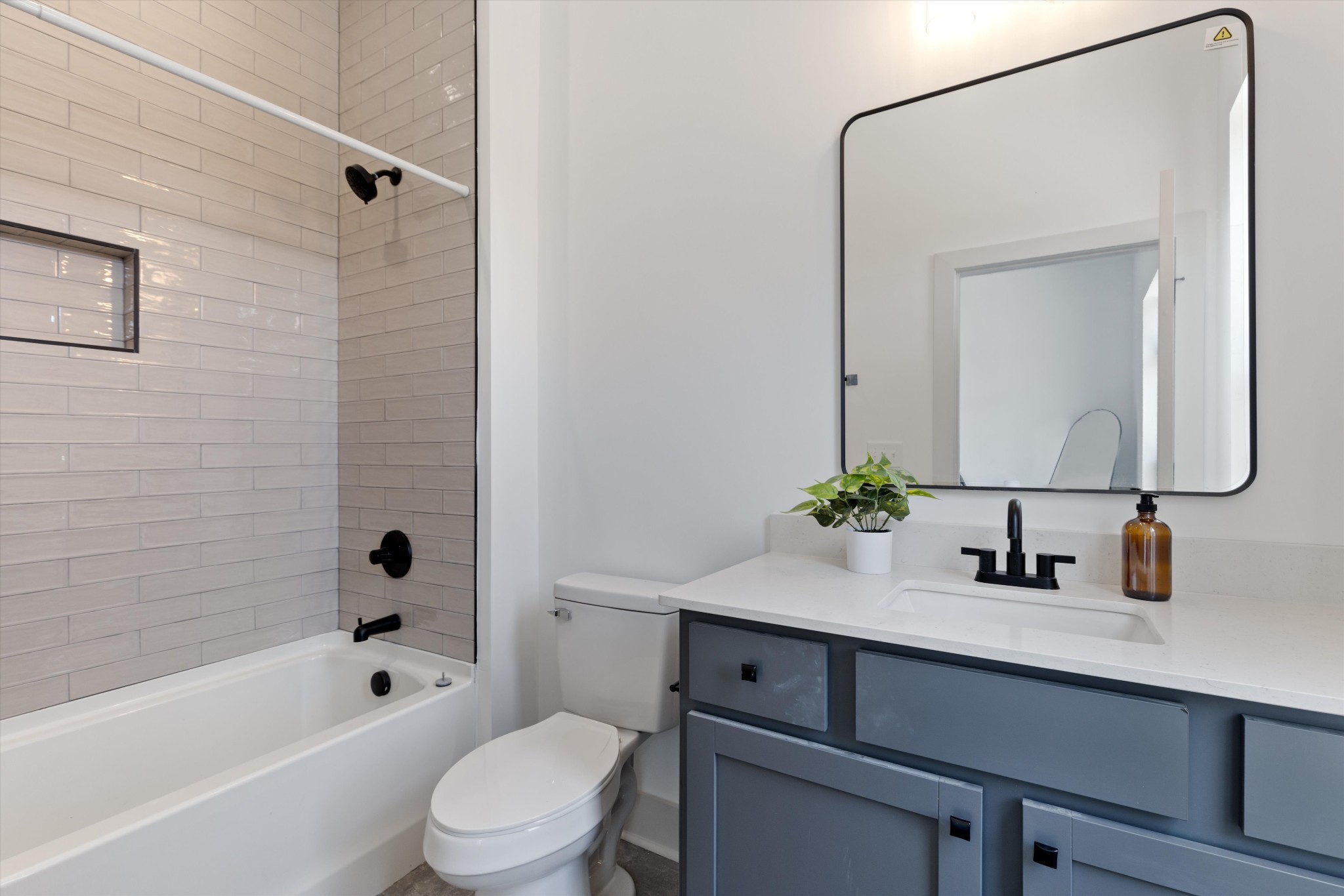7341 Charlotte Pike Unit: 122