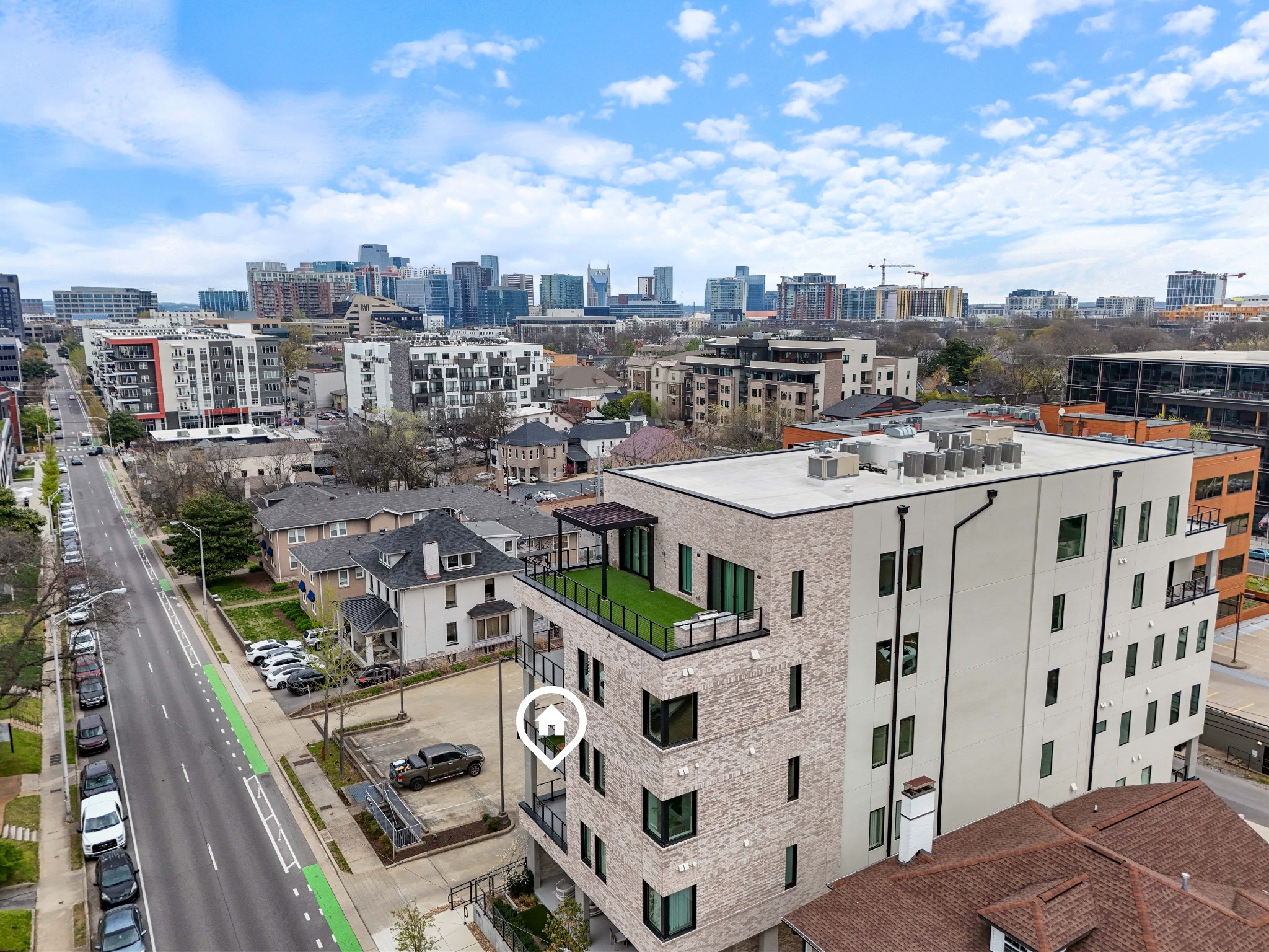 1030 17th Ave, S Unit: 301