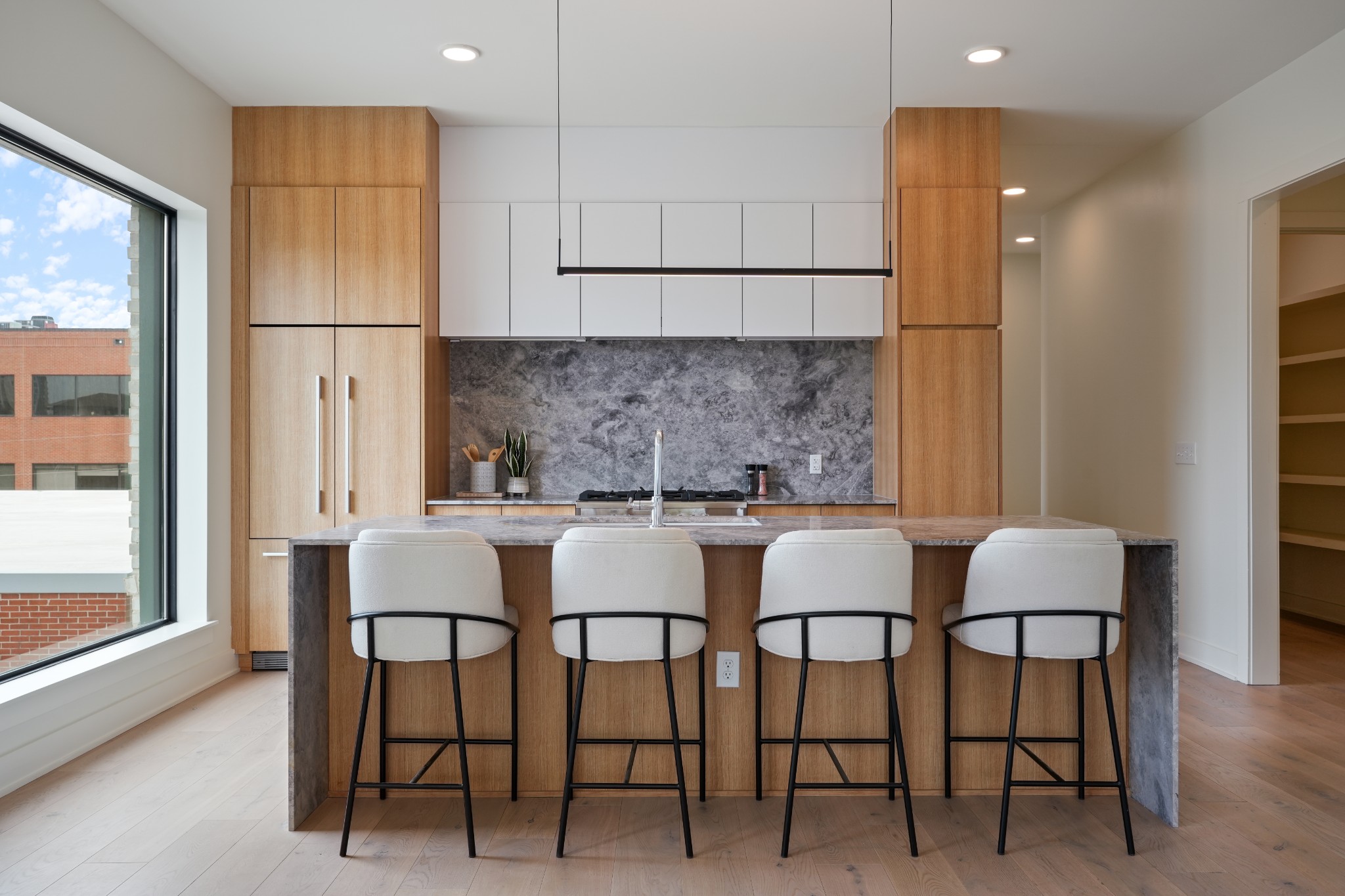 1030 17th Ave, S Unit: 301