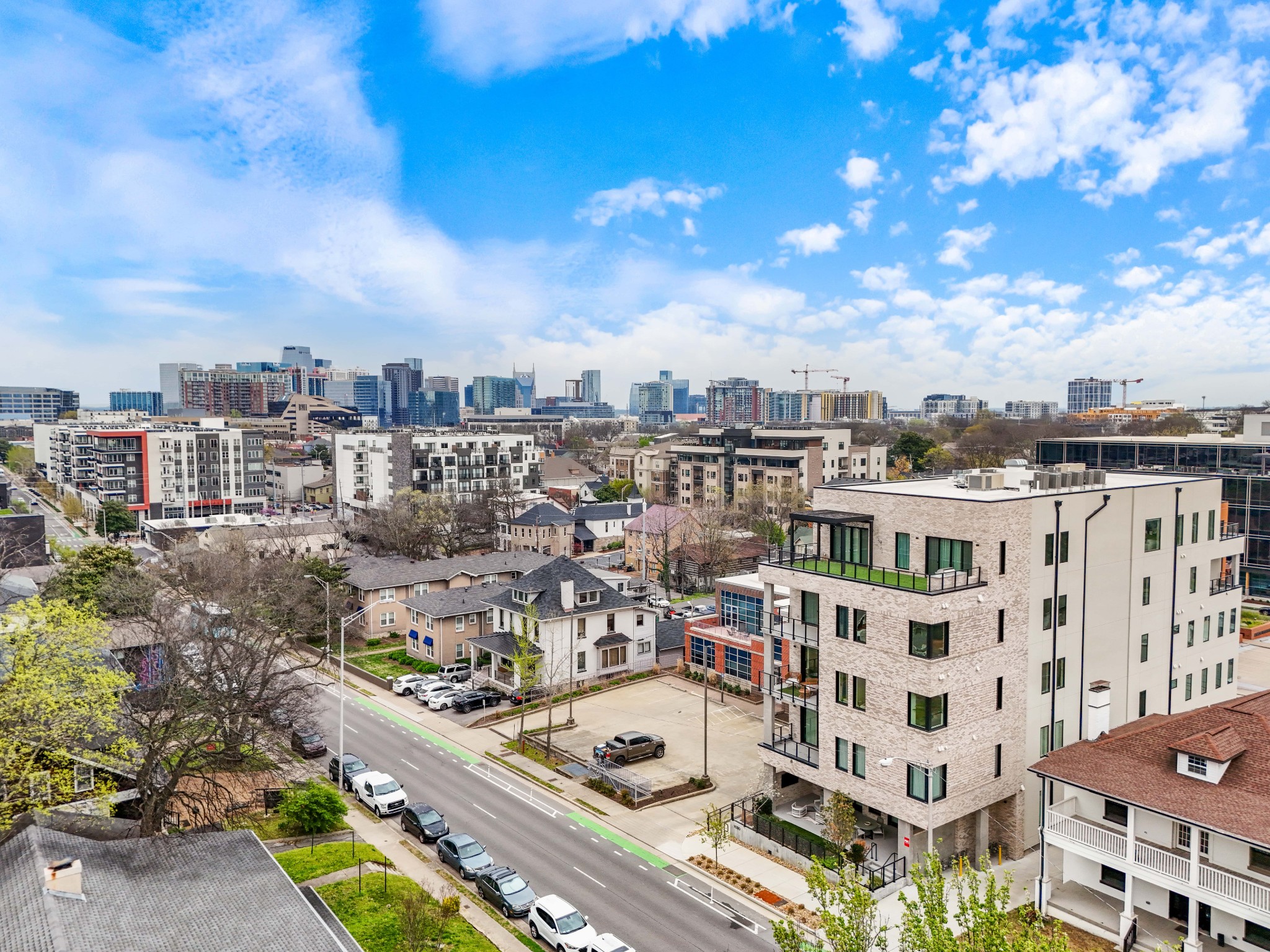 1030 17th Ave, S Unit: 301