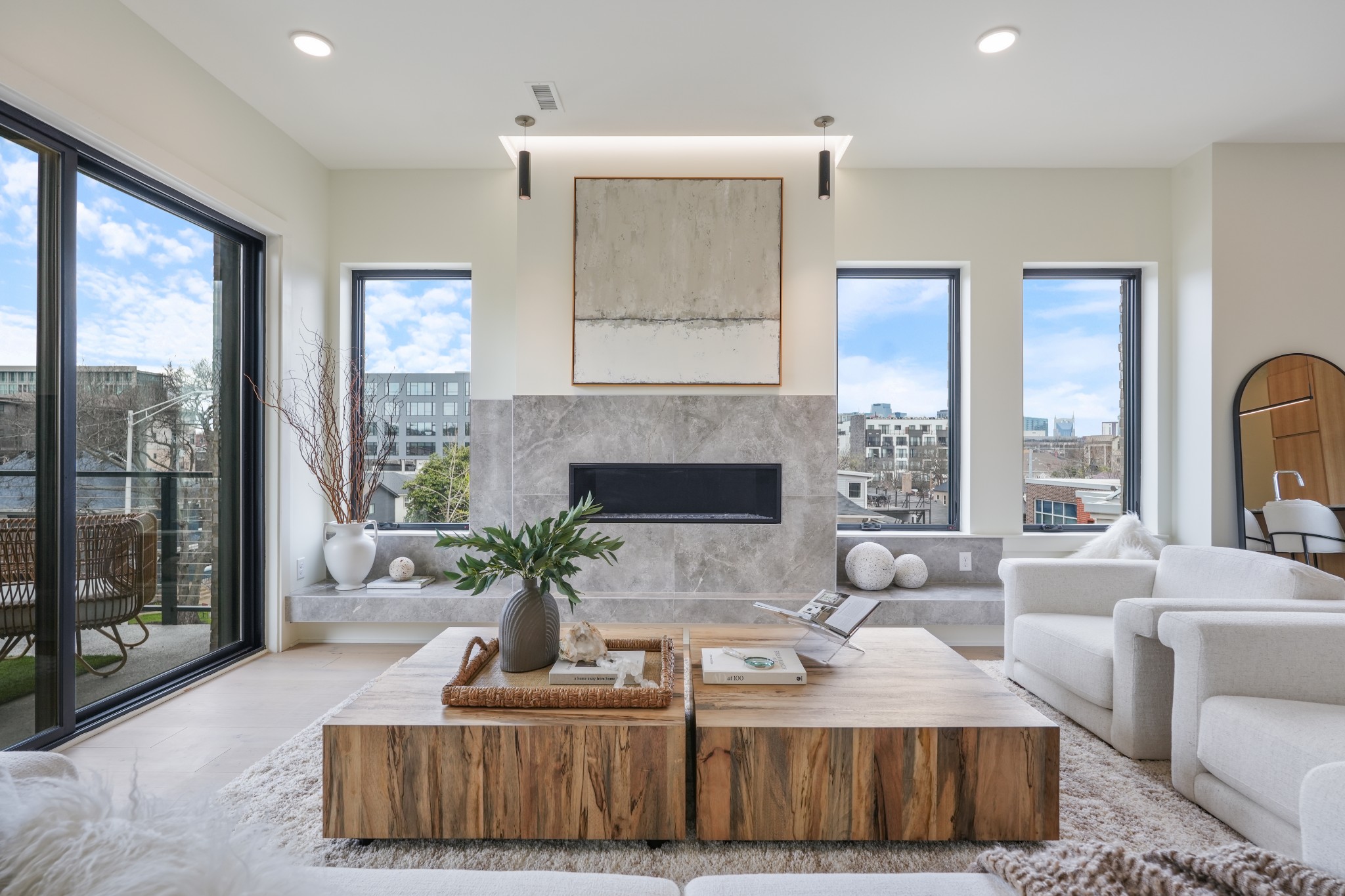 1030 17th Ave, S Unit: 301