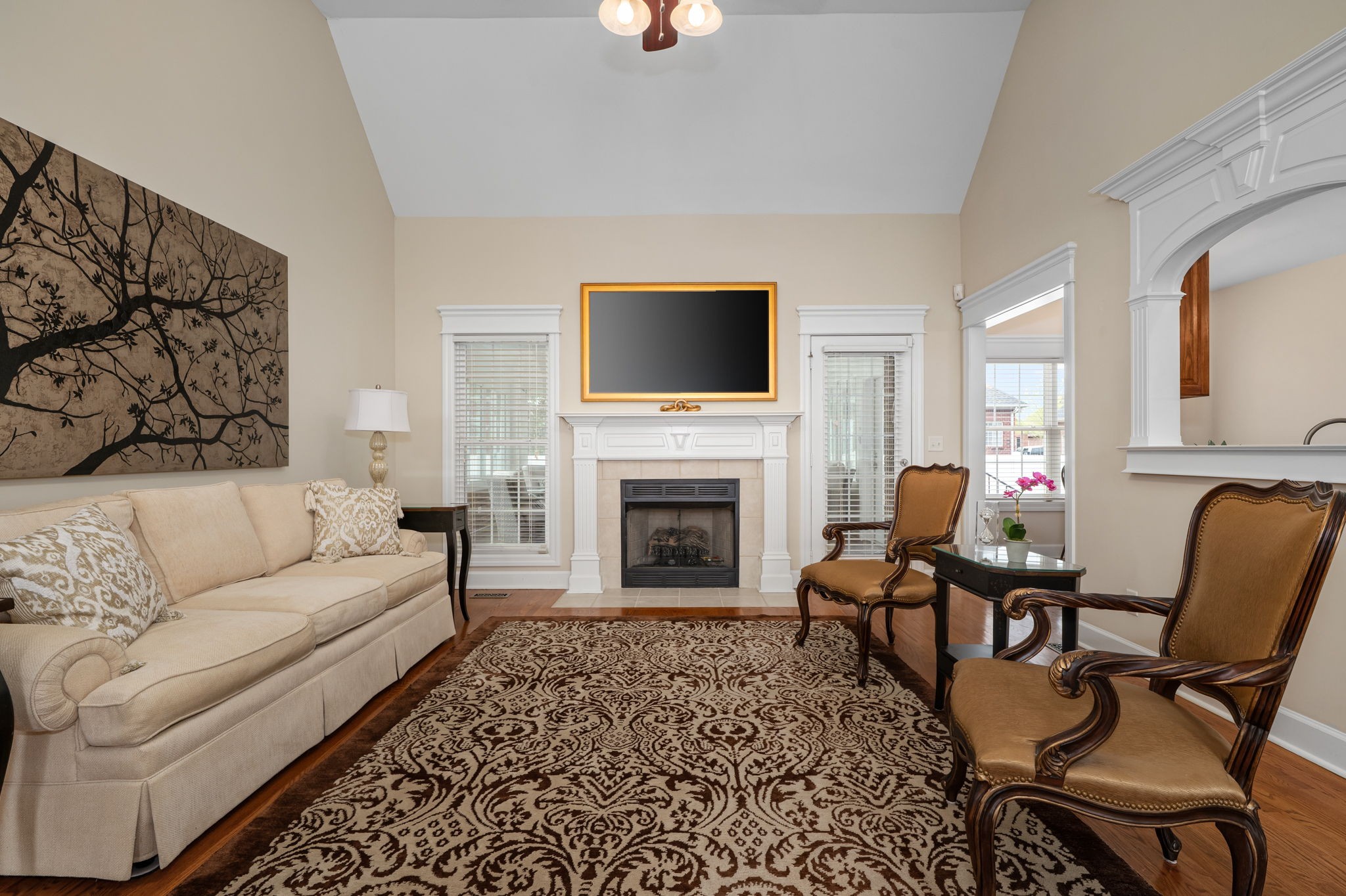 3307 Genoa Dr