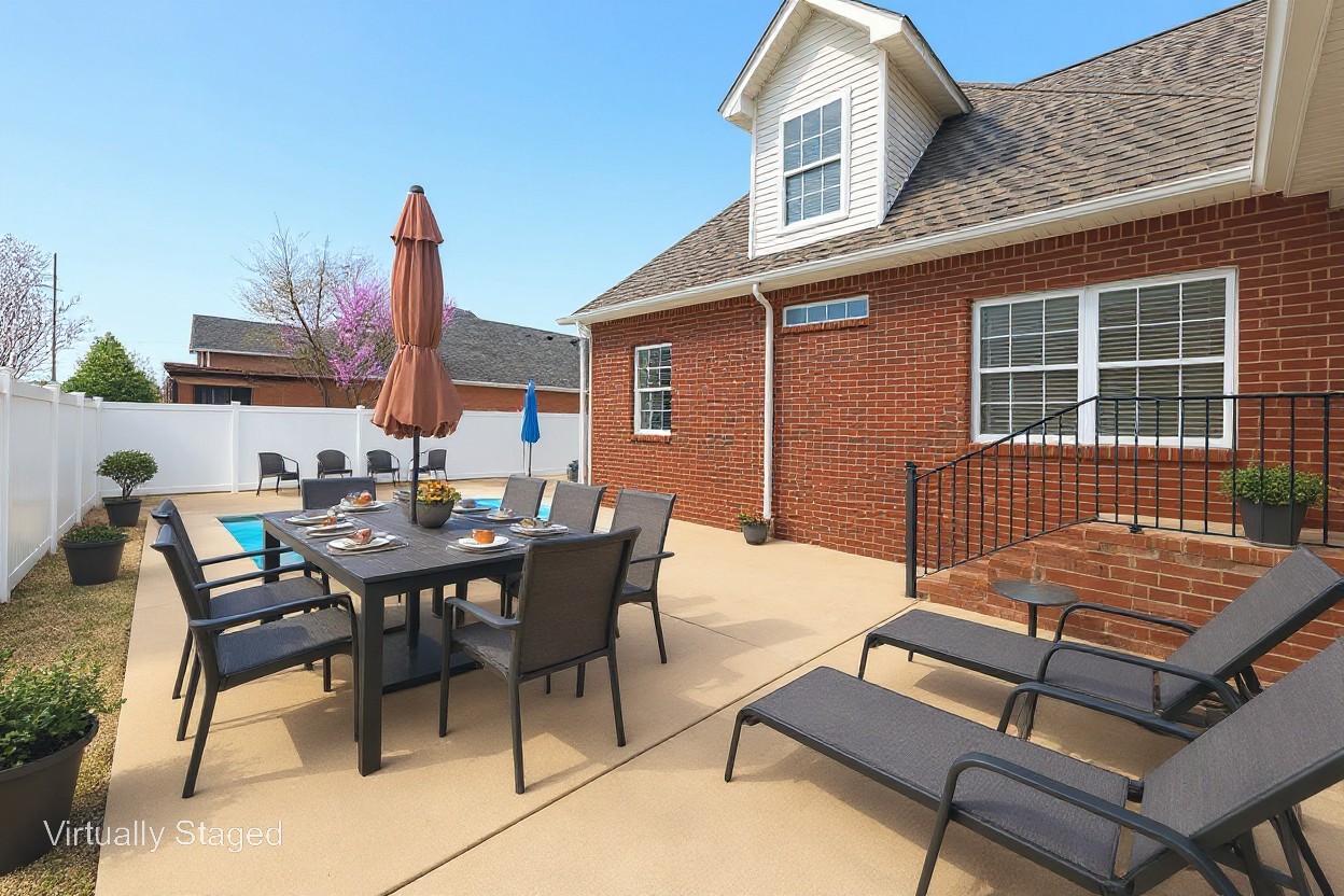 3307 Genoa Dr