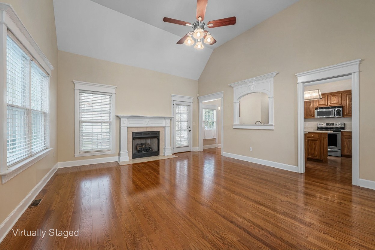 3307 Genoa Dr