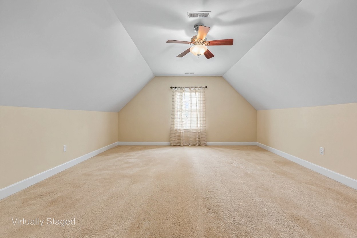 3307 Genoa Dr