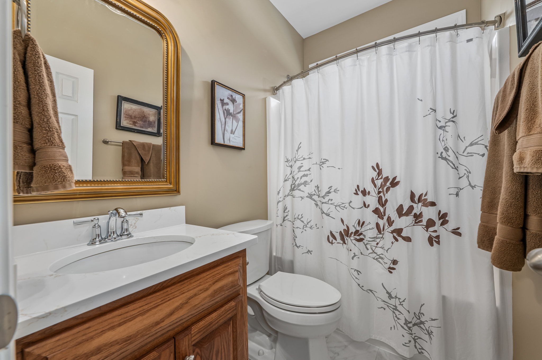 3307 Genoa Dr