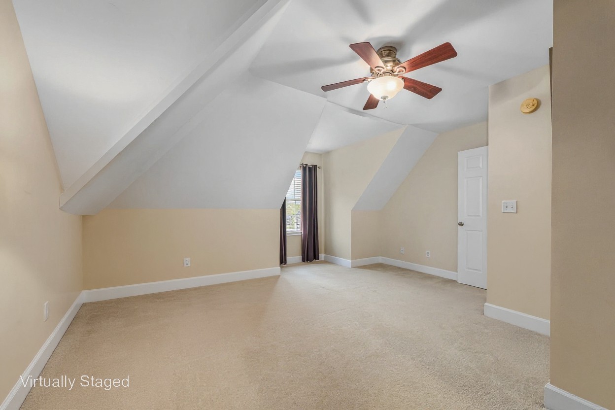 3307 Genoa Dr