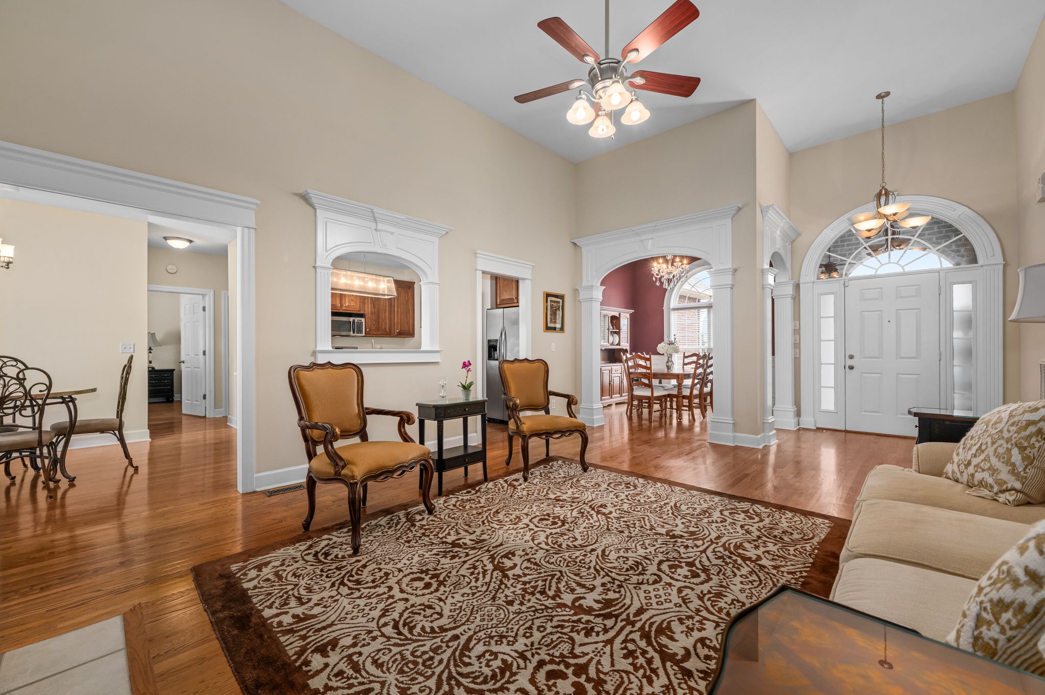 3307 Genoa Dr