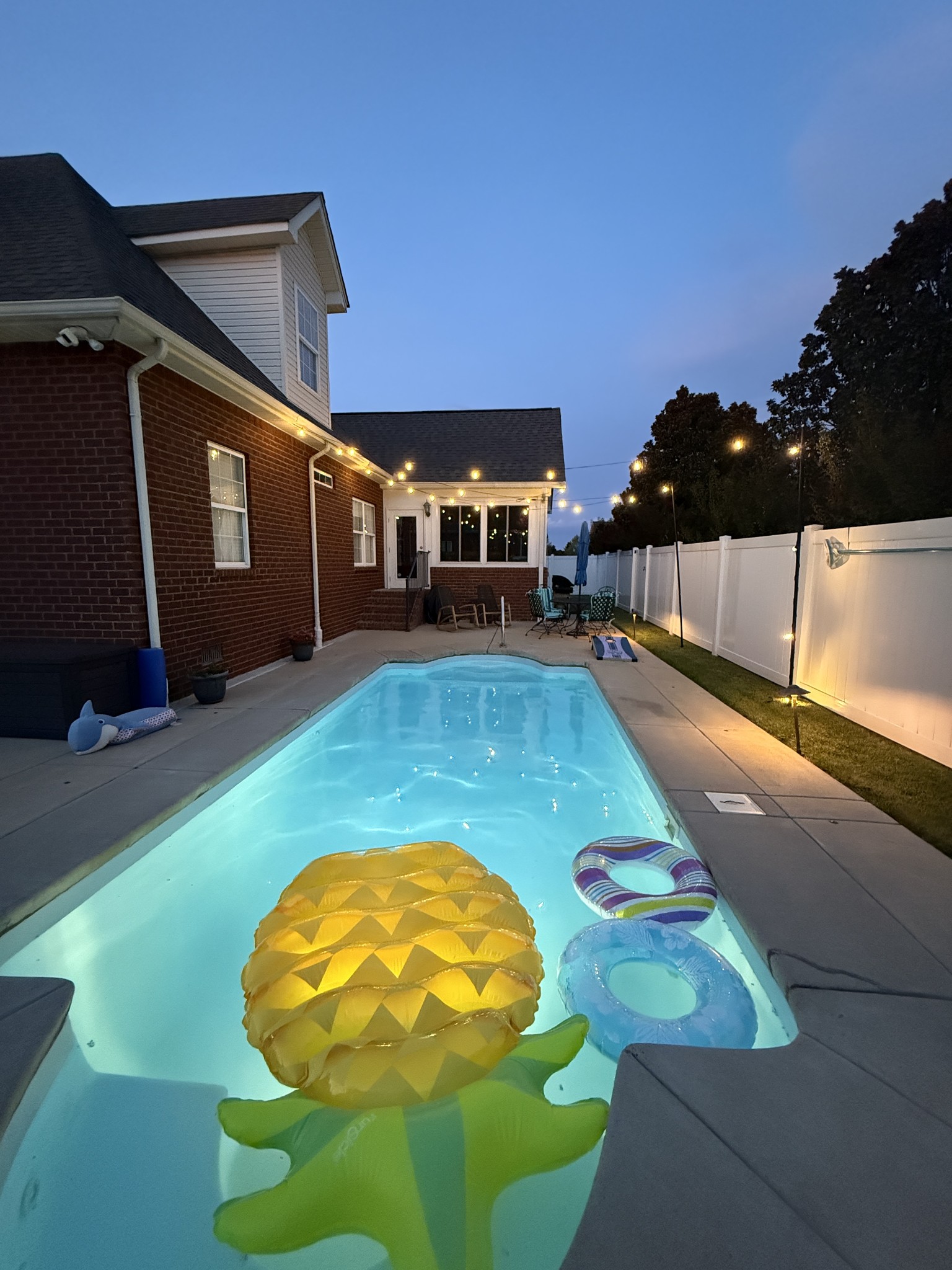 3307 Genoa Dr