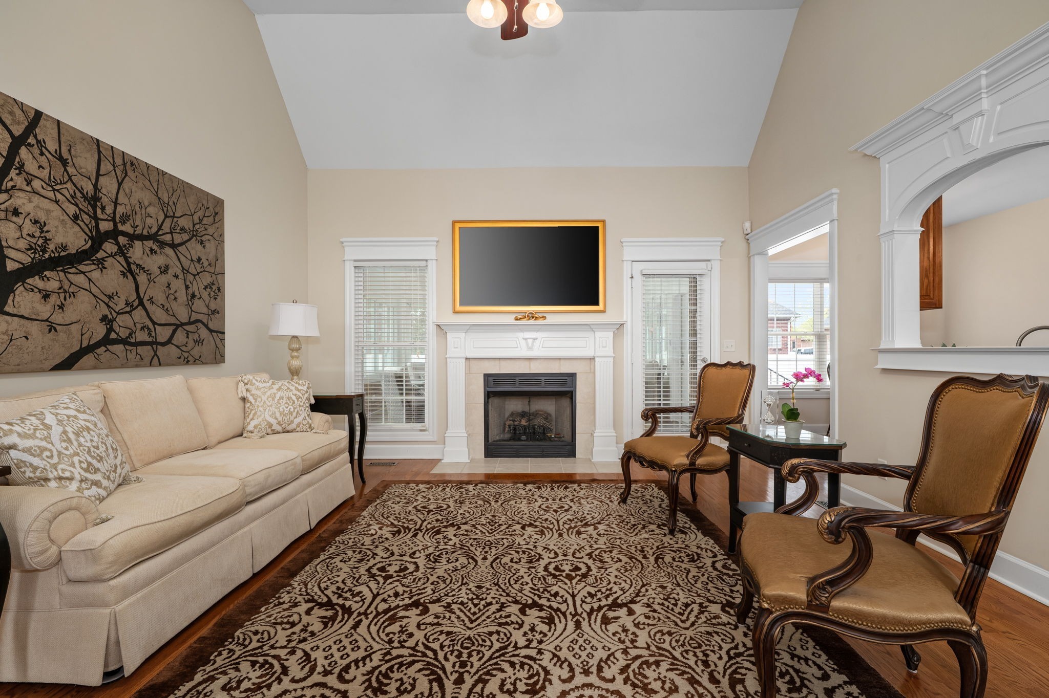 3307 Genoa Dr