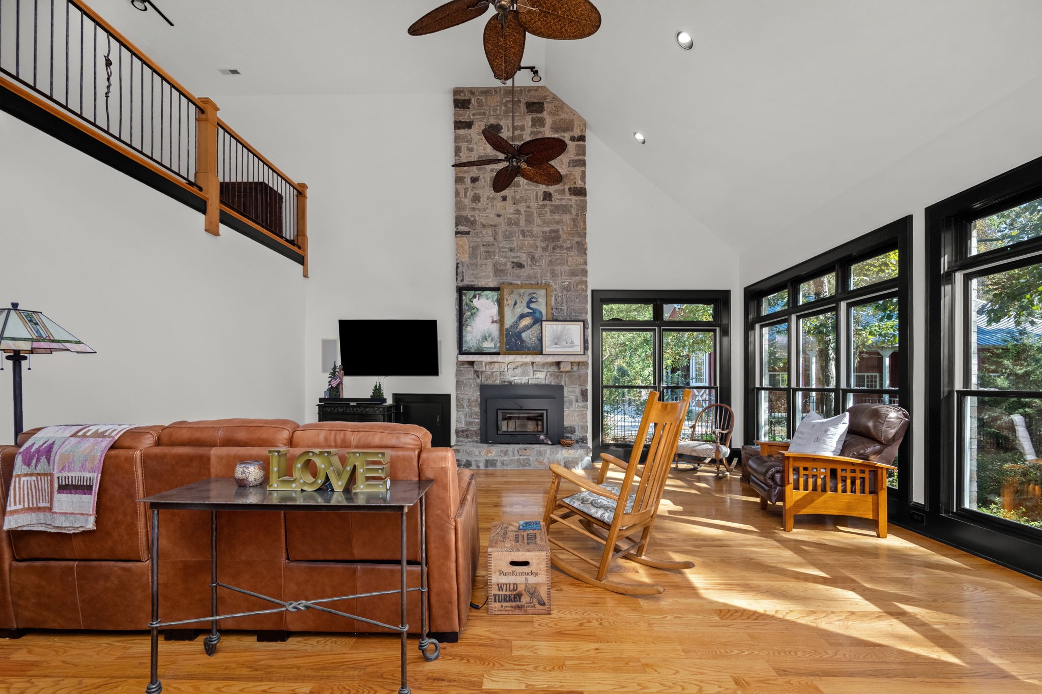 2399 Thompson Rd