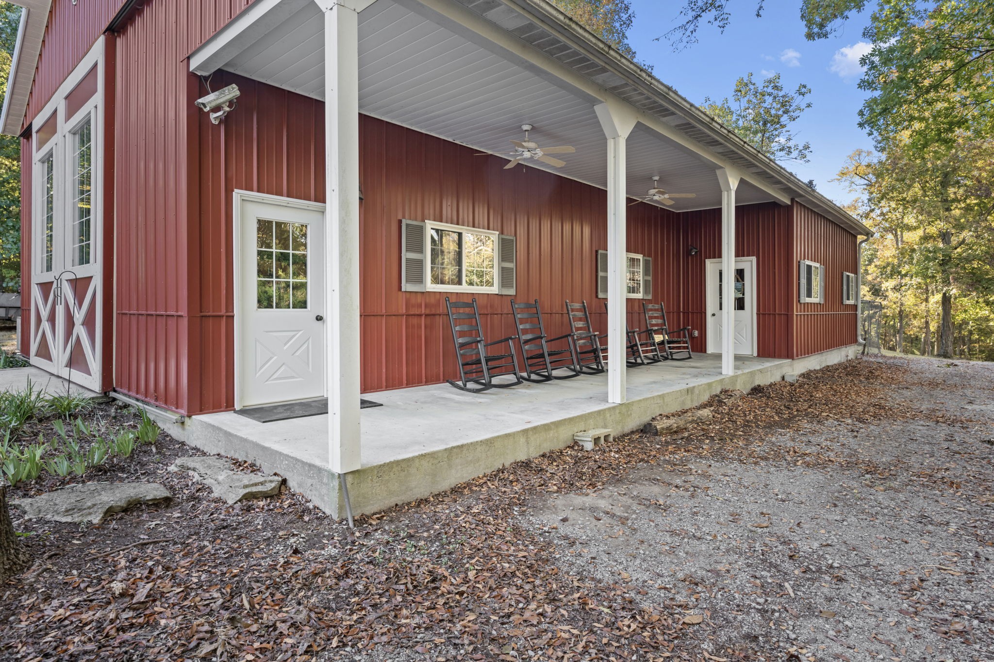 2399 Thompson Rd