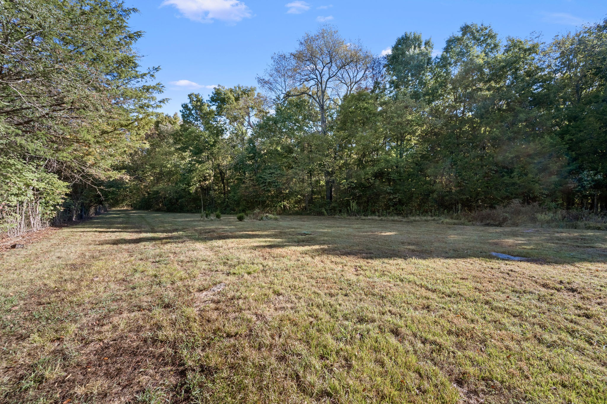 2399 Thompson Rd