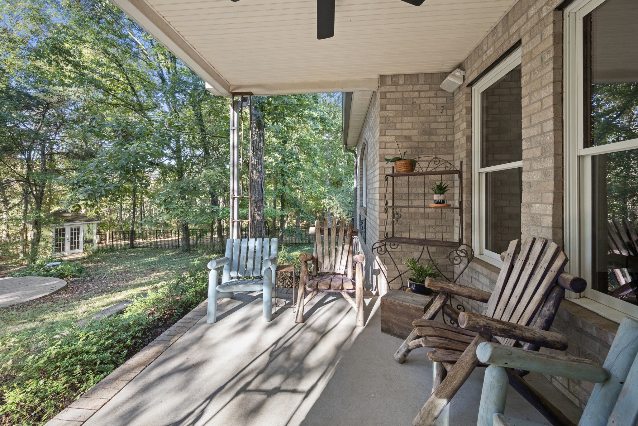 2399 Thompson Rd