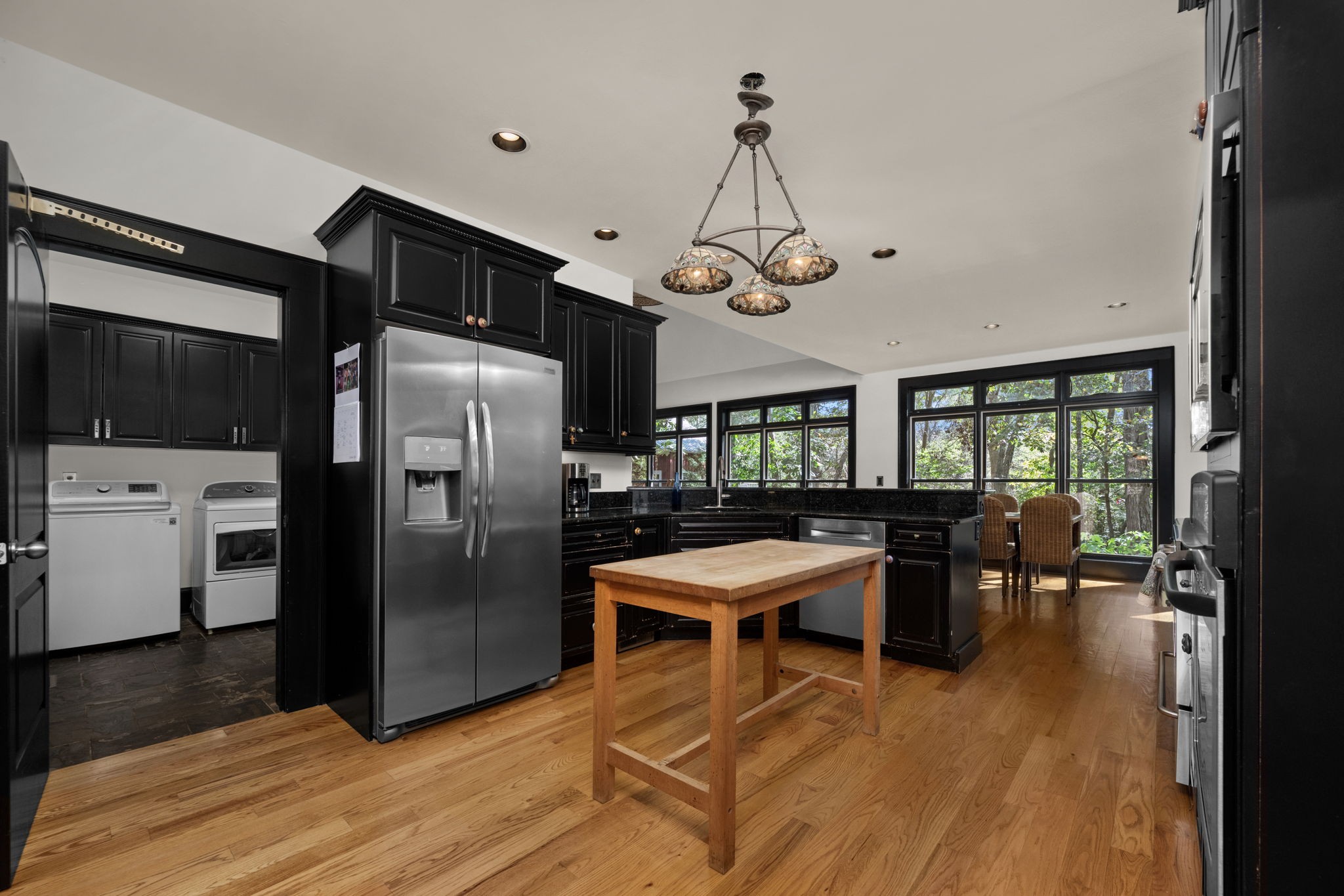 2399 Thompson Rd