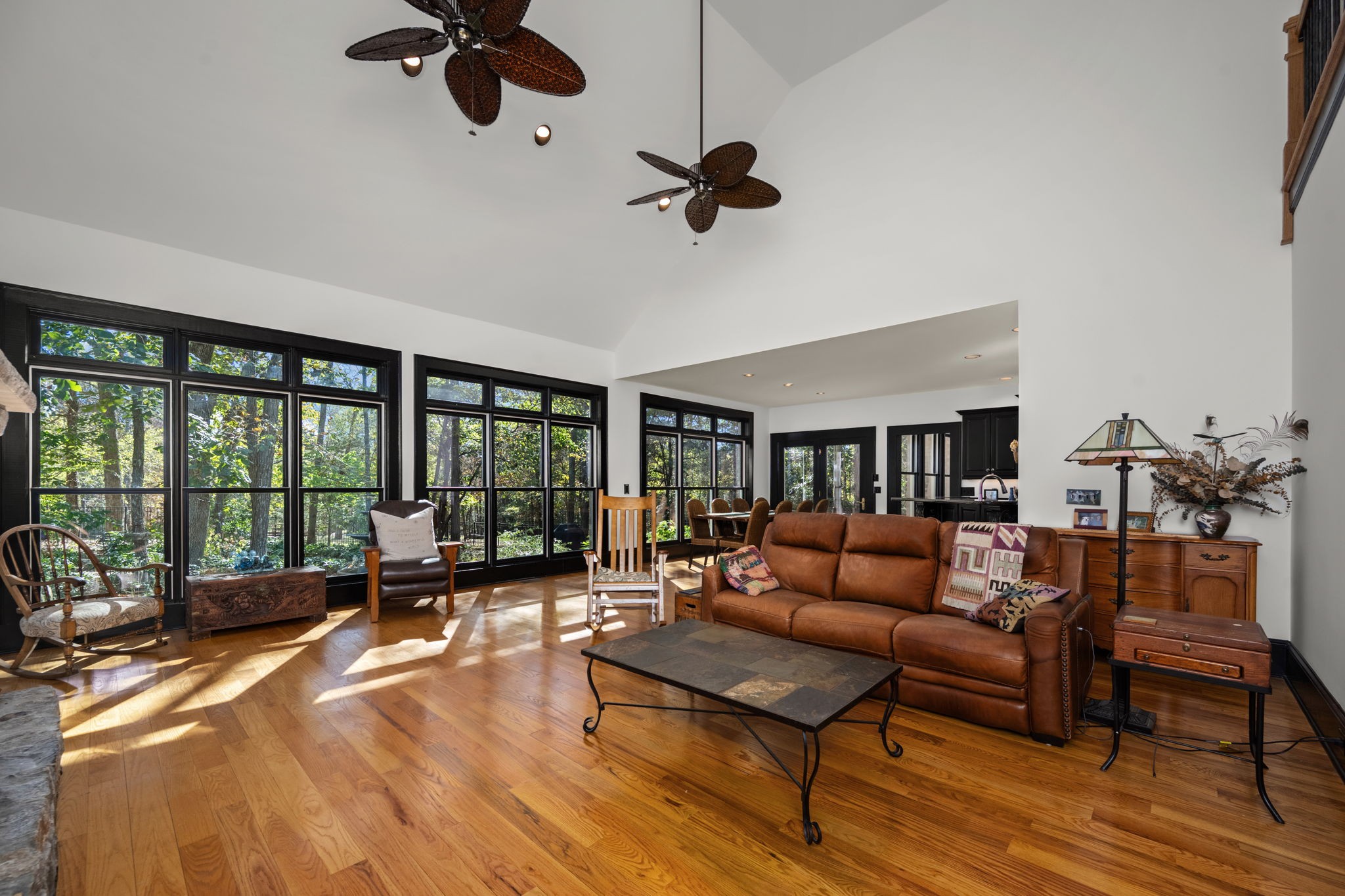 2399 Thompson Rd