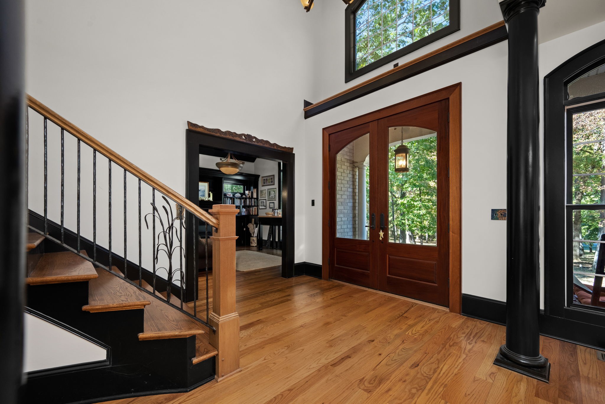 2399 Thompson Rd