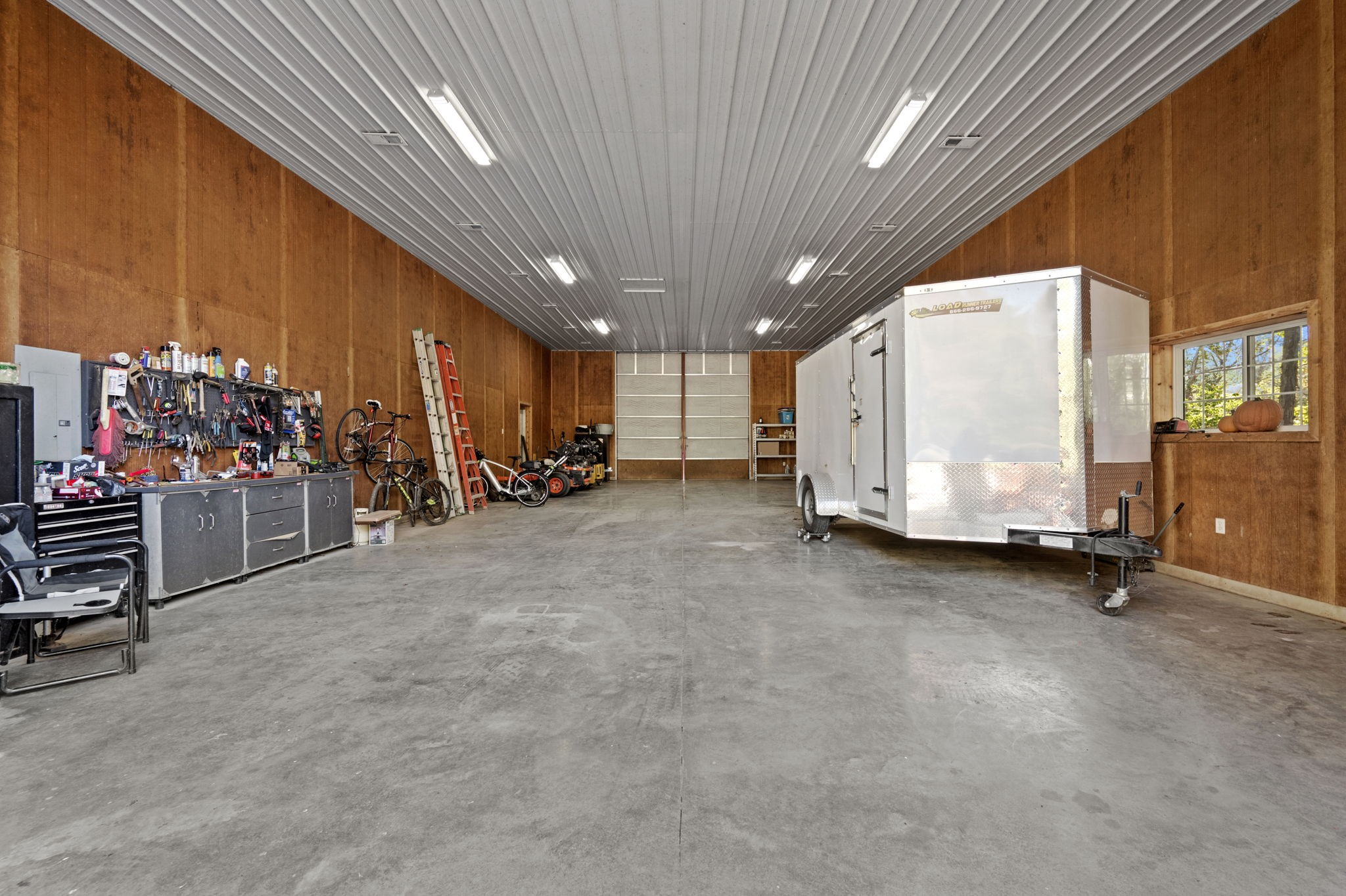 2399 Thompson Rd