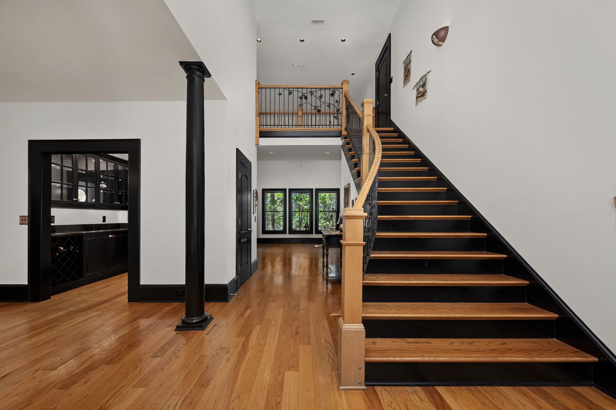 2399 Thompson Rd