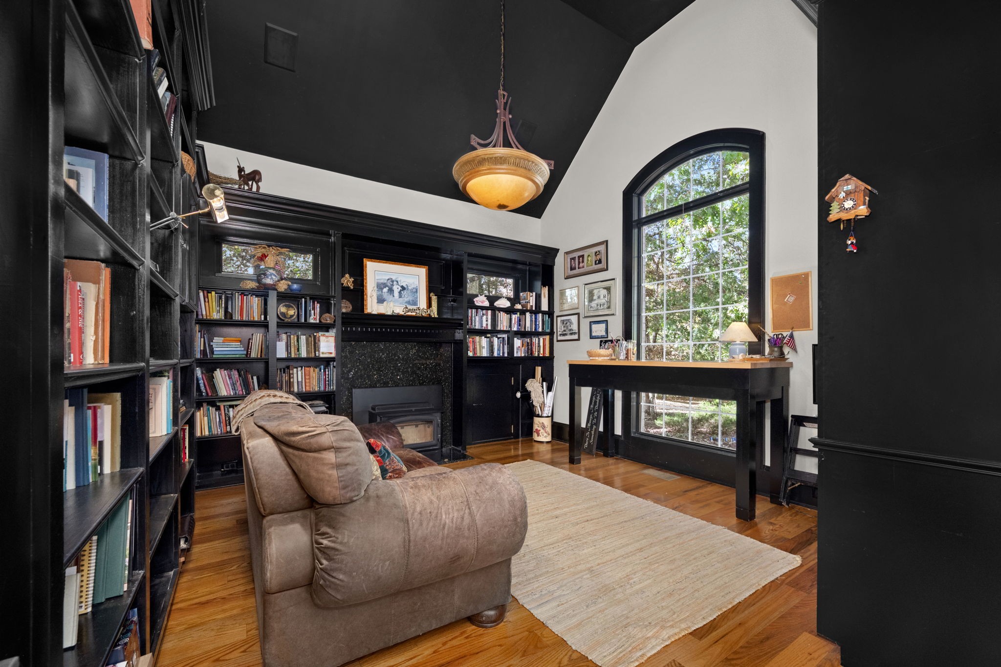 2399 Thompson Rd
