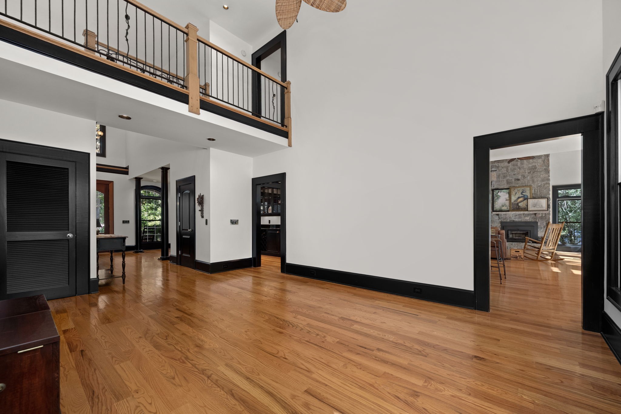 2399 Thompson Rd