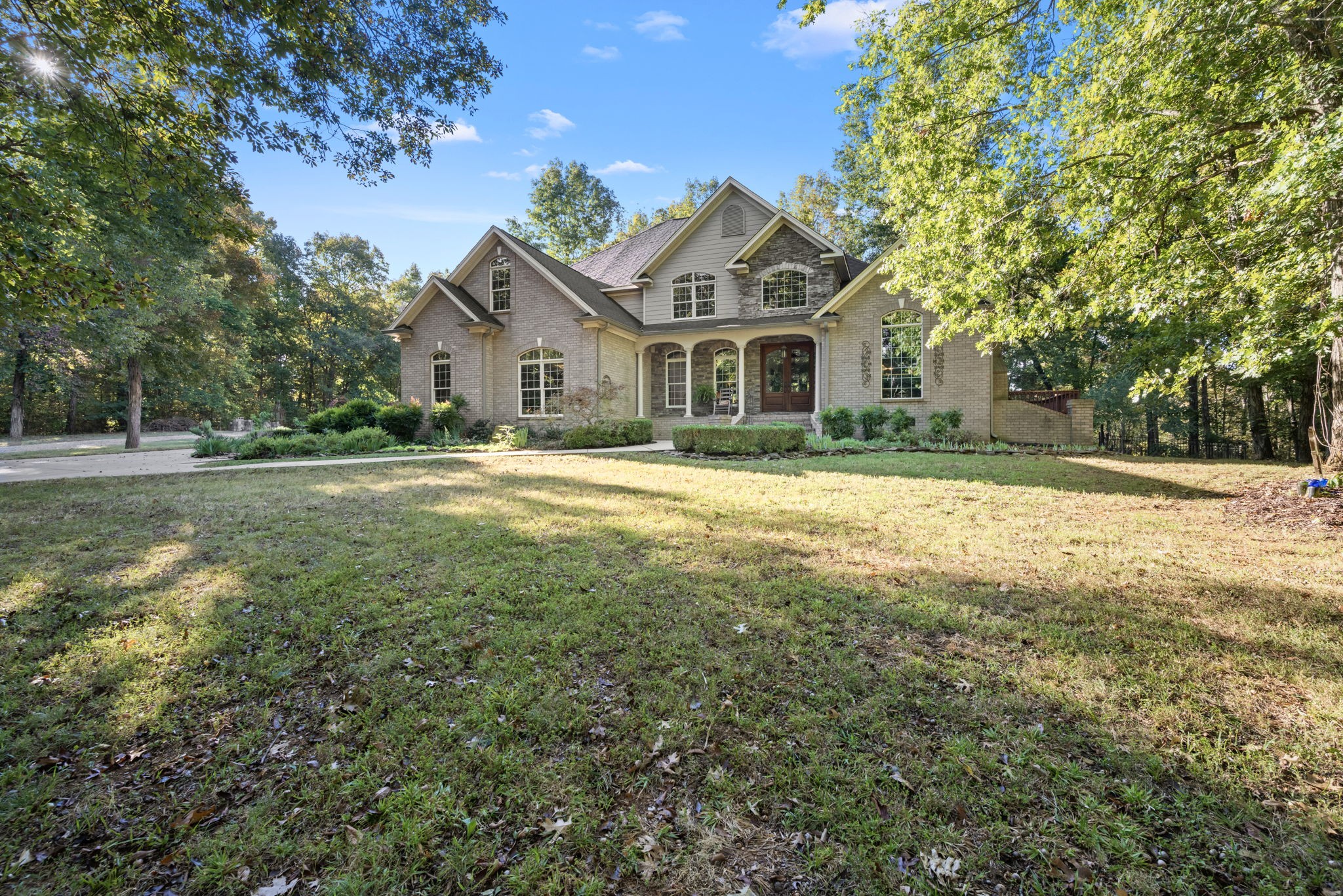 2399 Thompson Rd