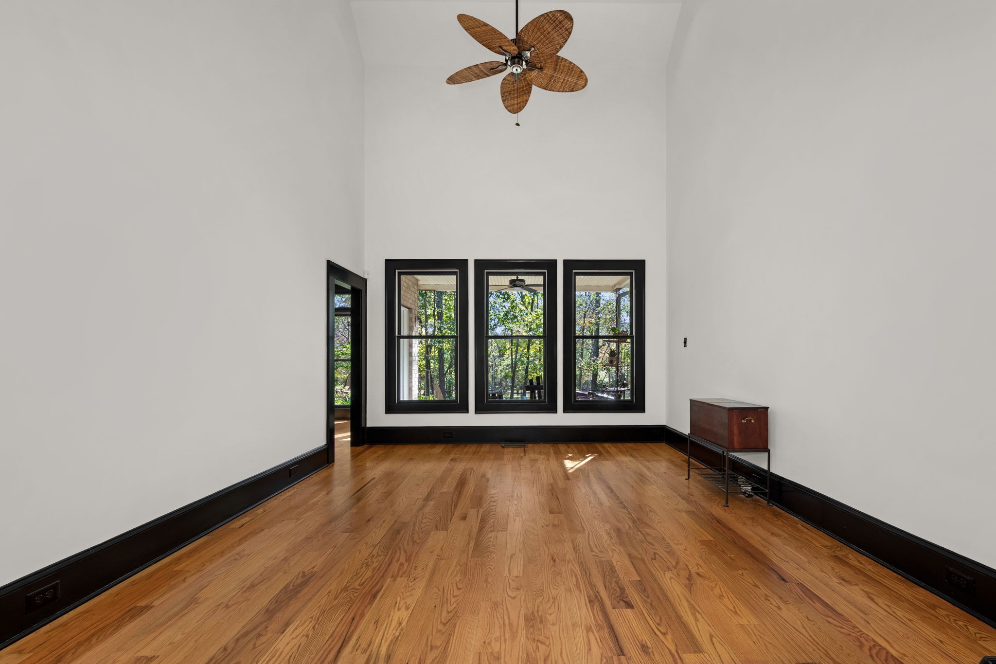 2399 Thompson Rd