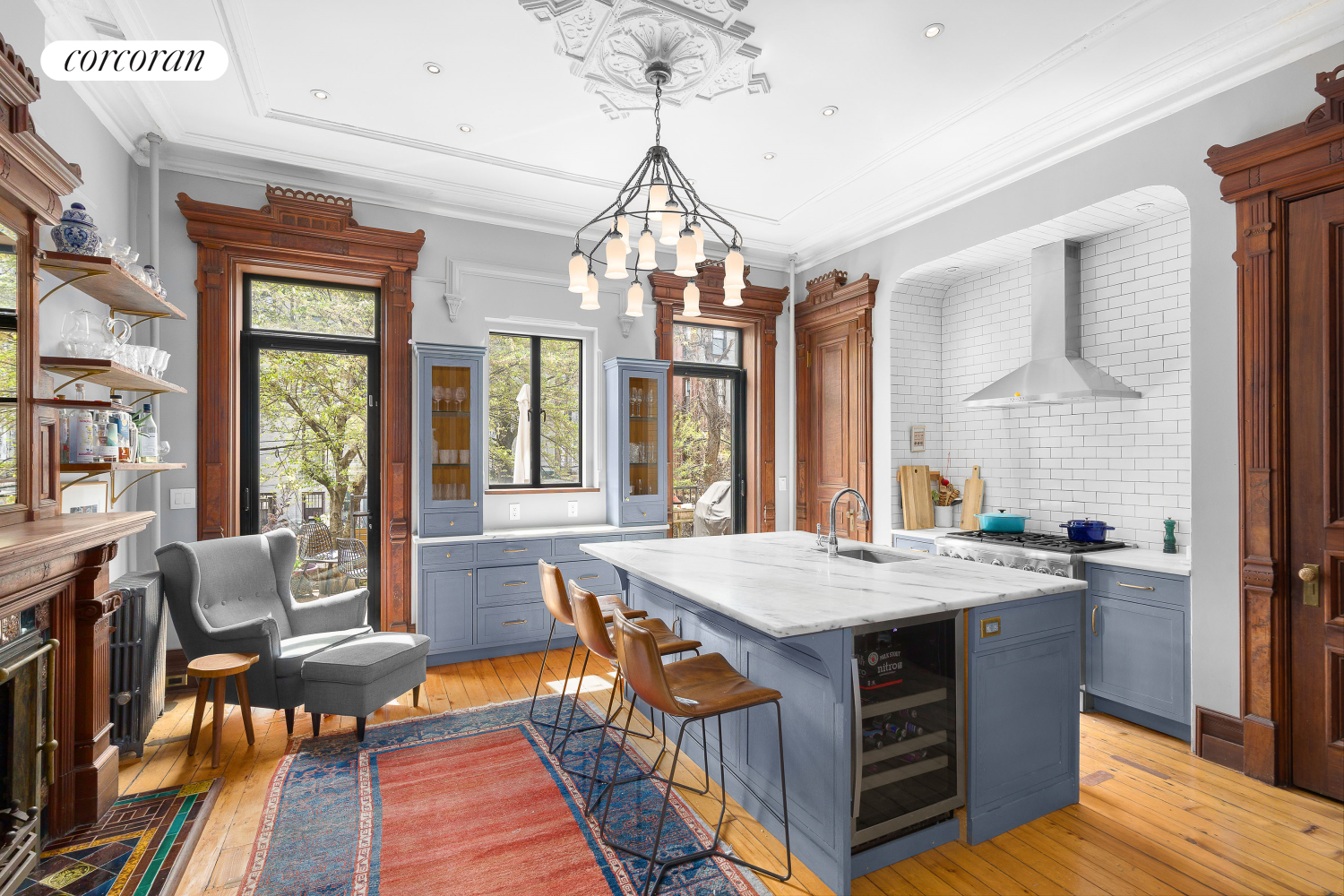 140 HALSEY Street TWNHS