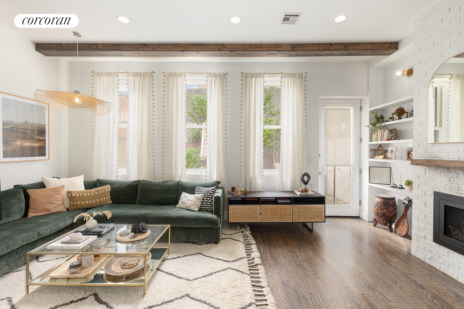61 ENGERT Avenue 1