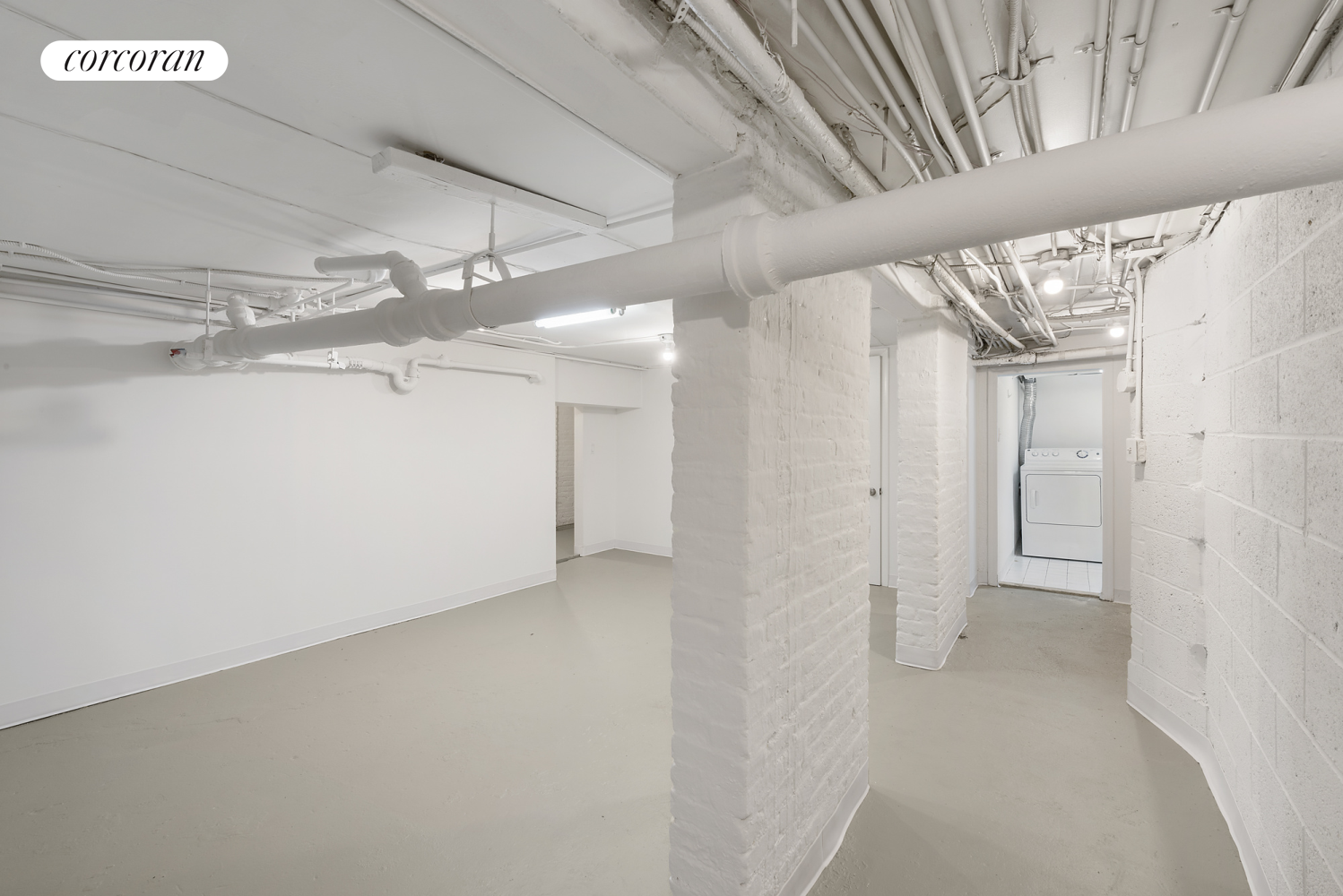 331 W 19TH Street TWNH