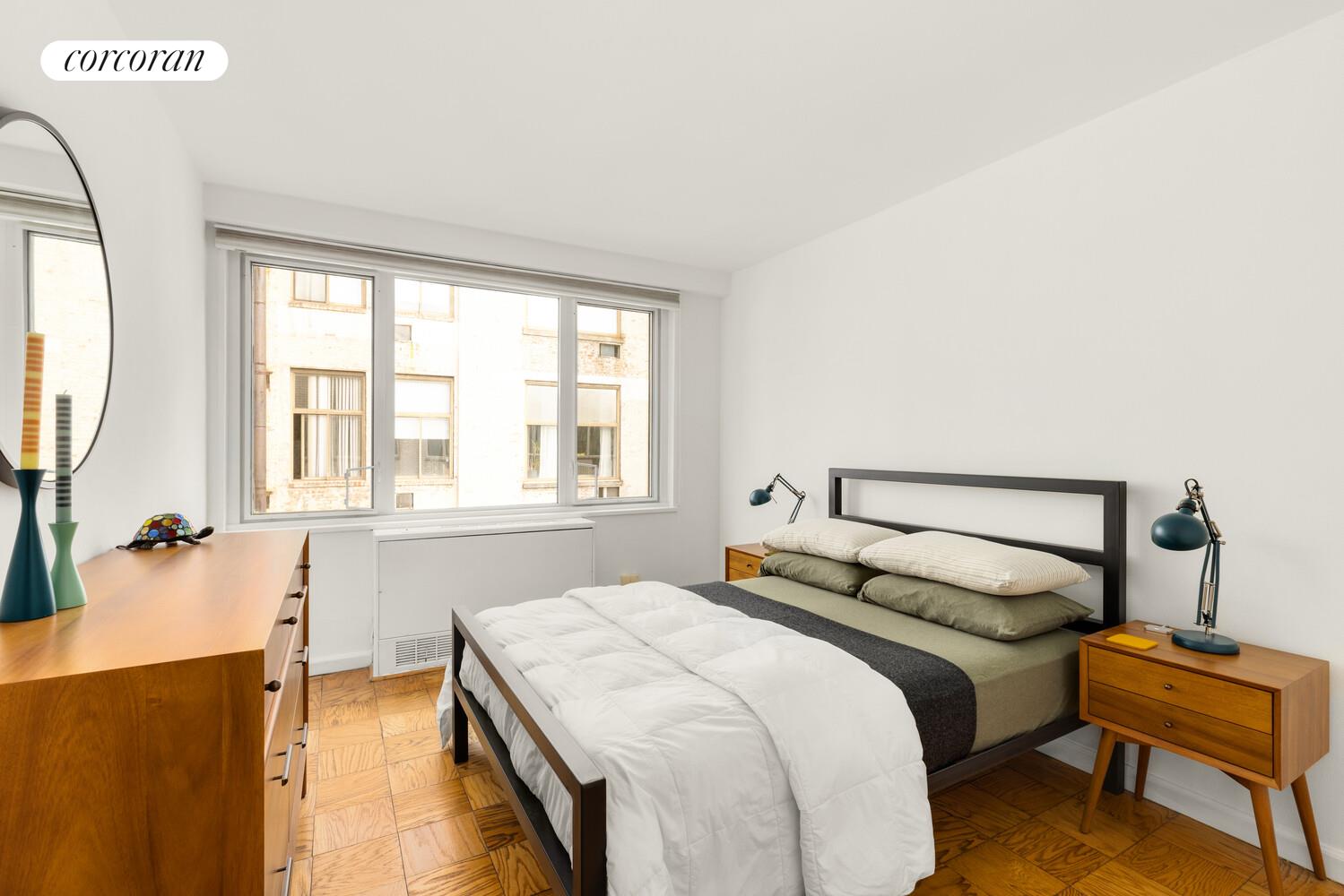 301 E 22ND Street 12S