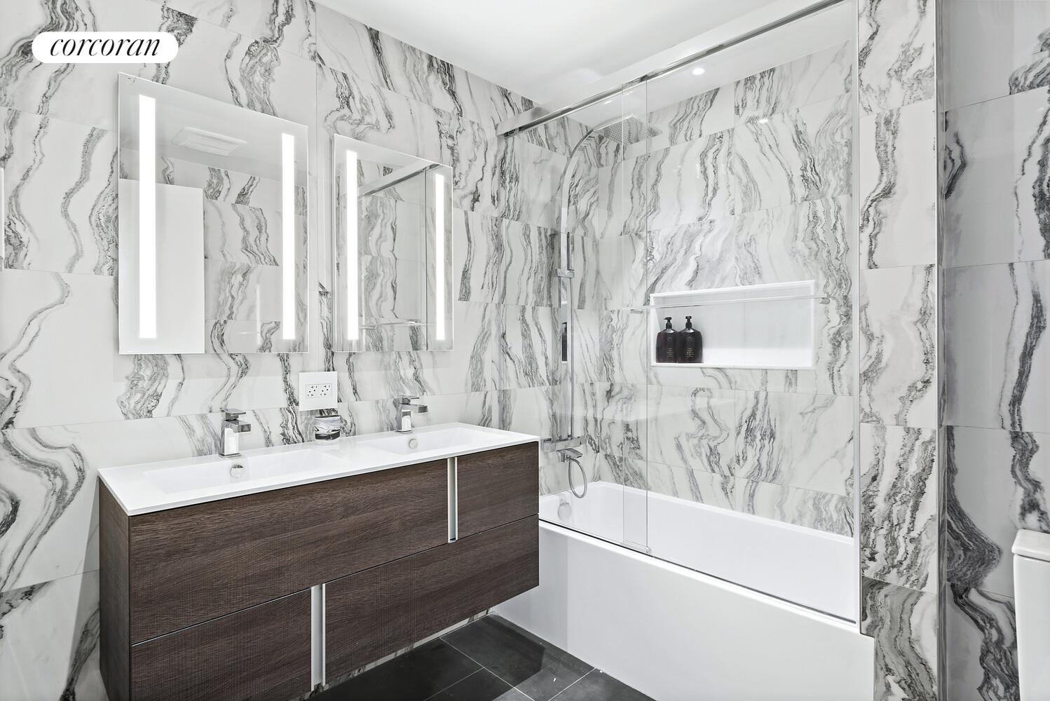 19 WARREN Street 2EAST