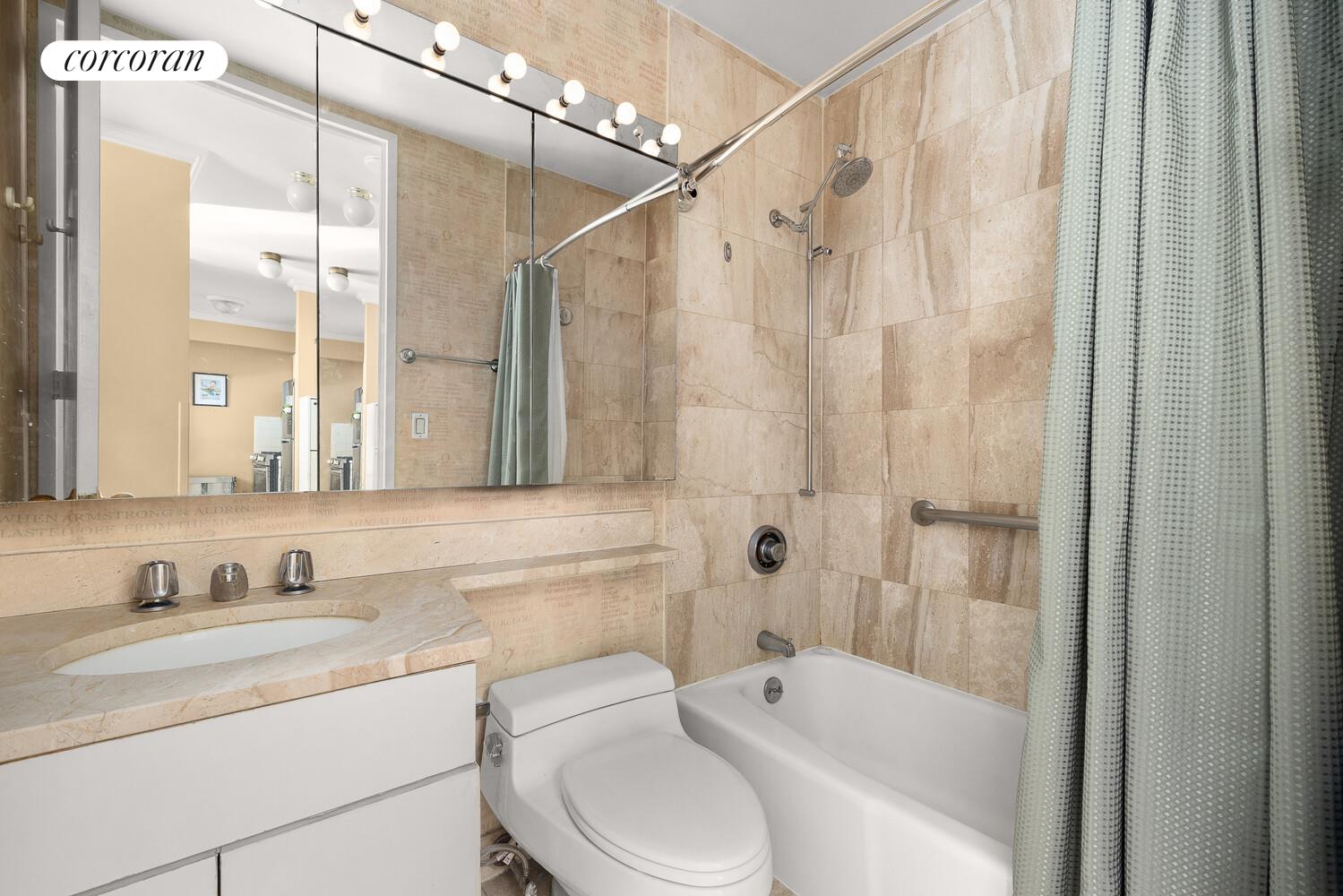 350 W 50TH Street 4C