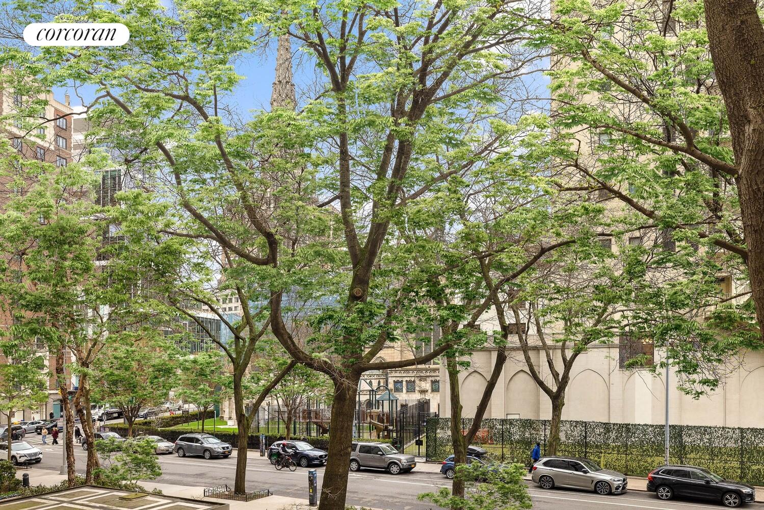 70 E 10TH Street 3G