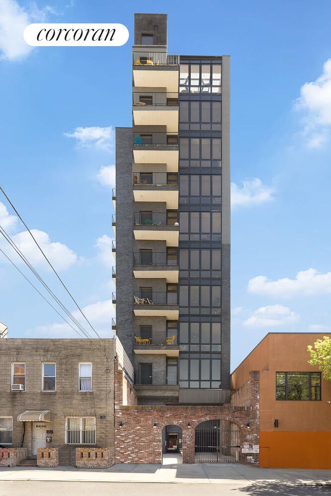 214 RICHARDSON Street LOFT6