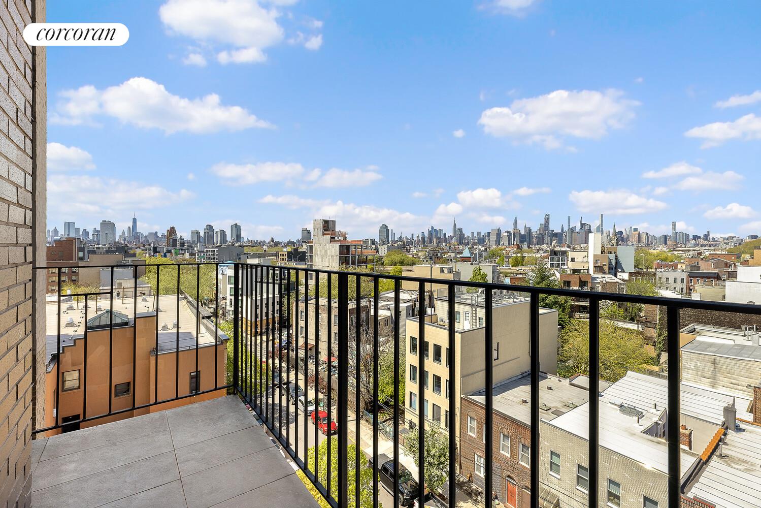 214 RICHARDSON Street LOFT6