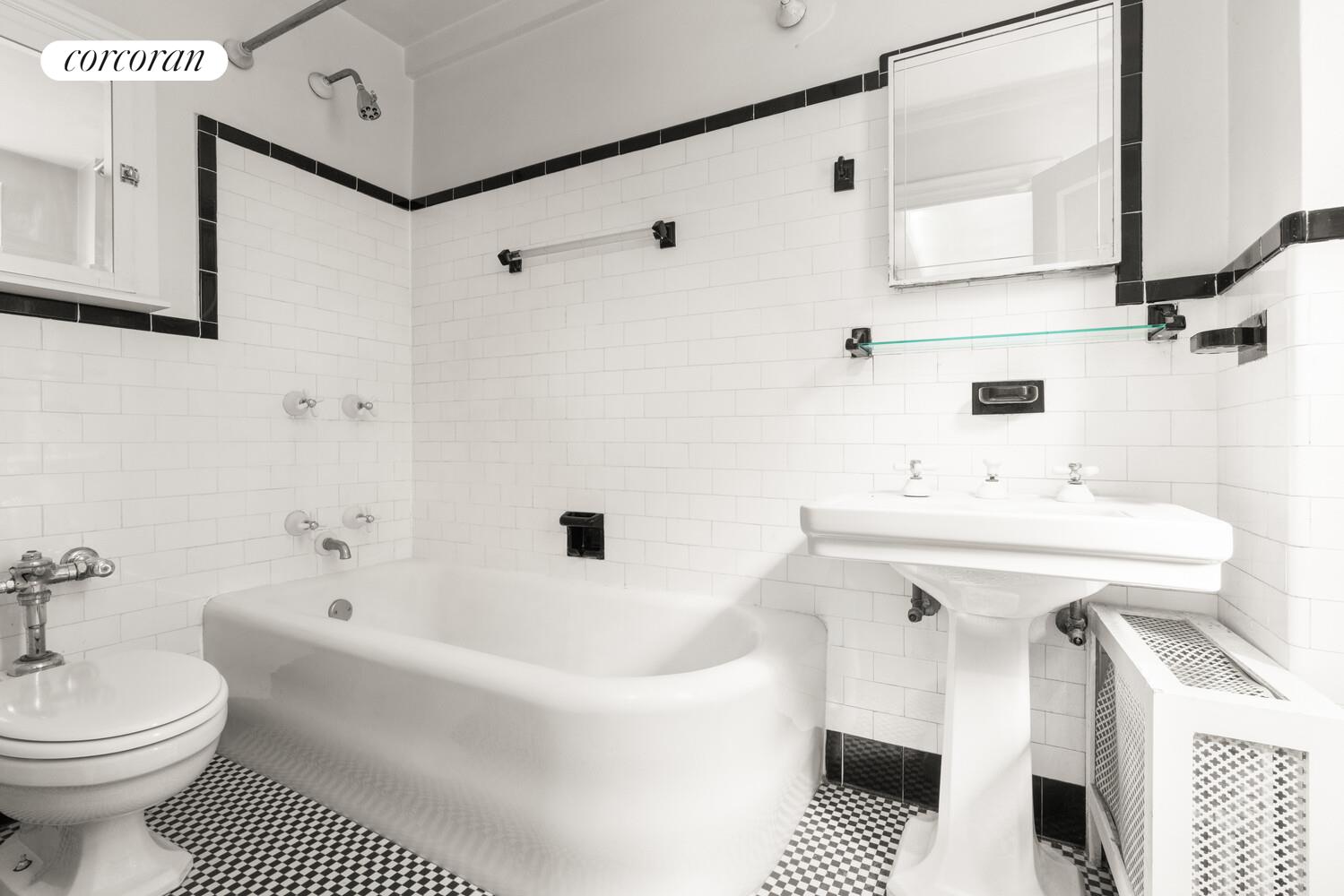 205 E 78TH Street 16B