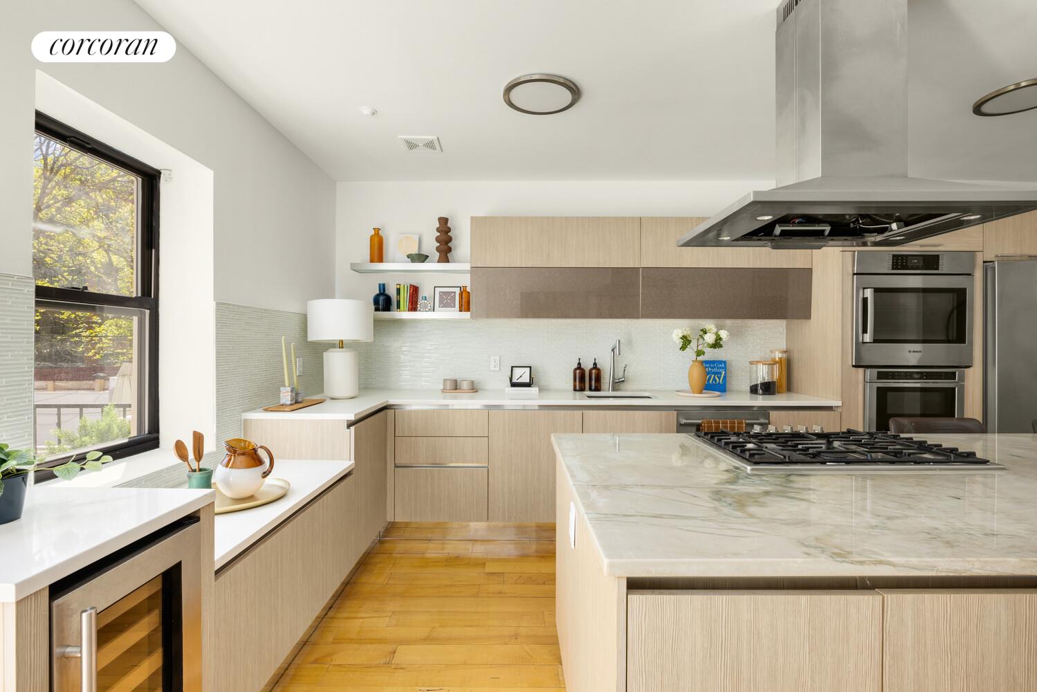 578 LAFAYETTE Avenue