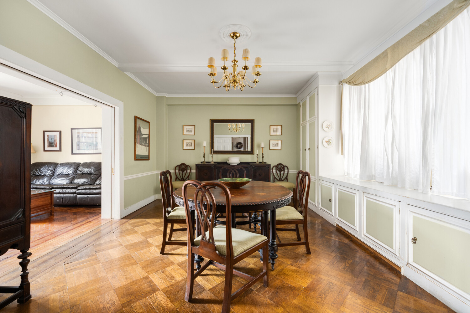 320 W 87TH Street 4E