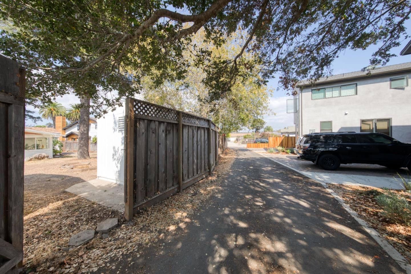 1118 Seabright AVE