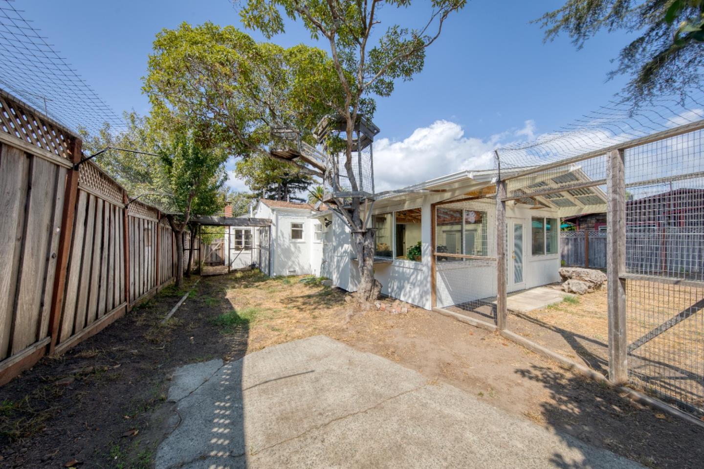 1118 Seabright AVE
