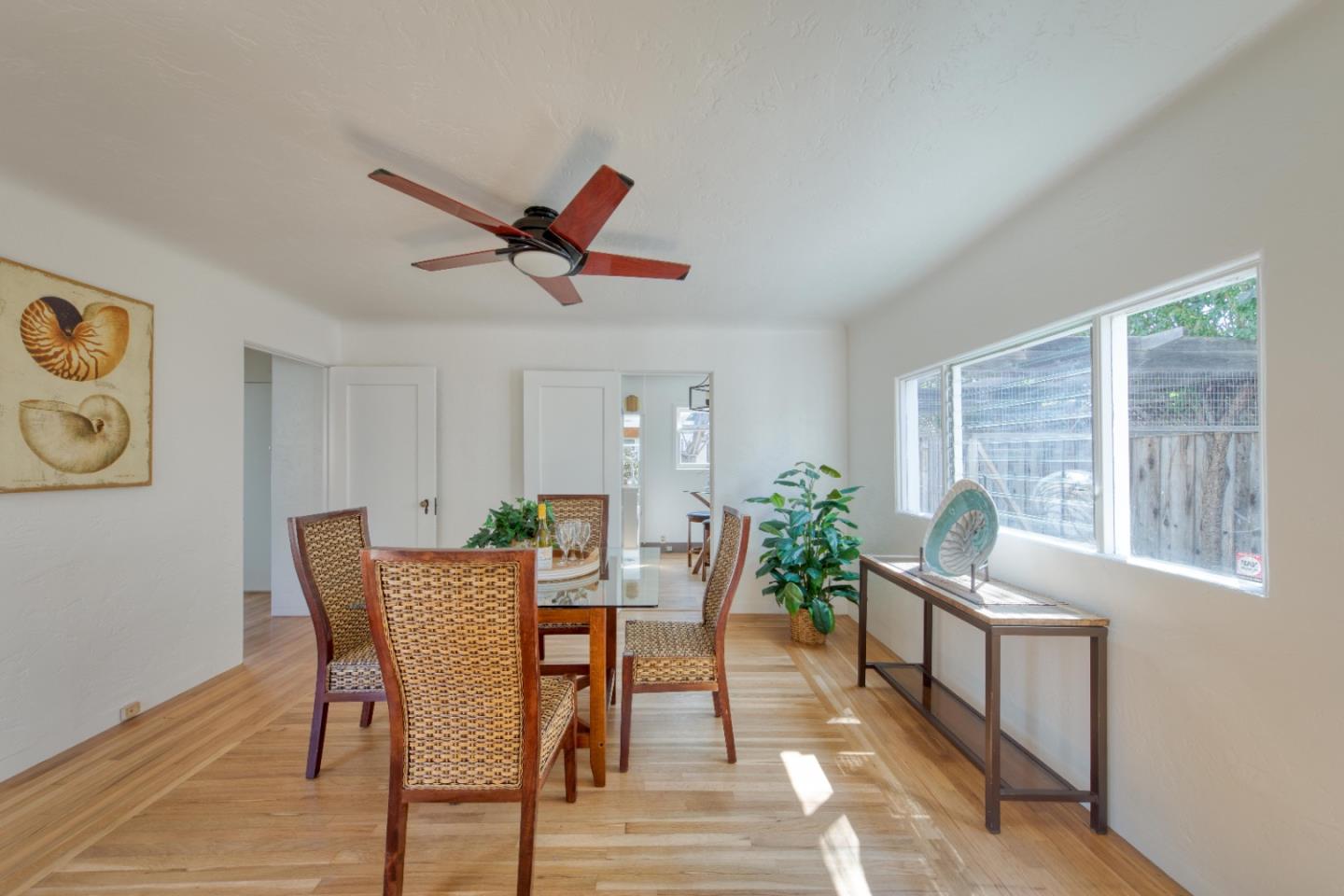 1118 Seabright AVE