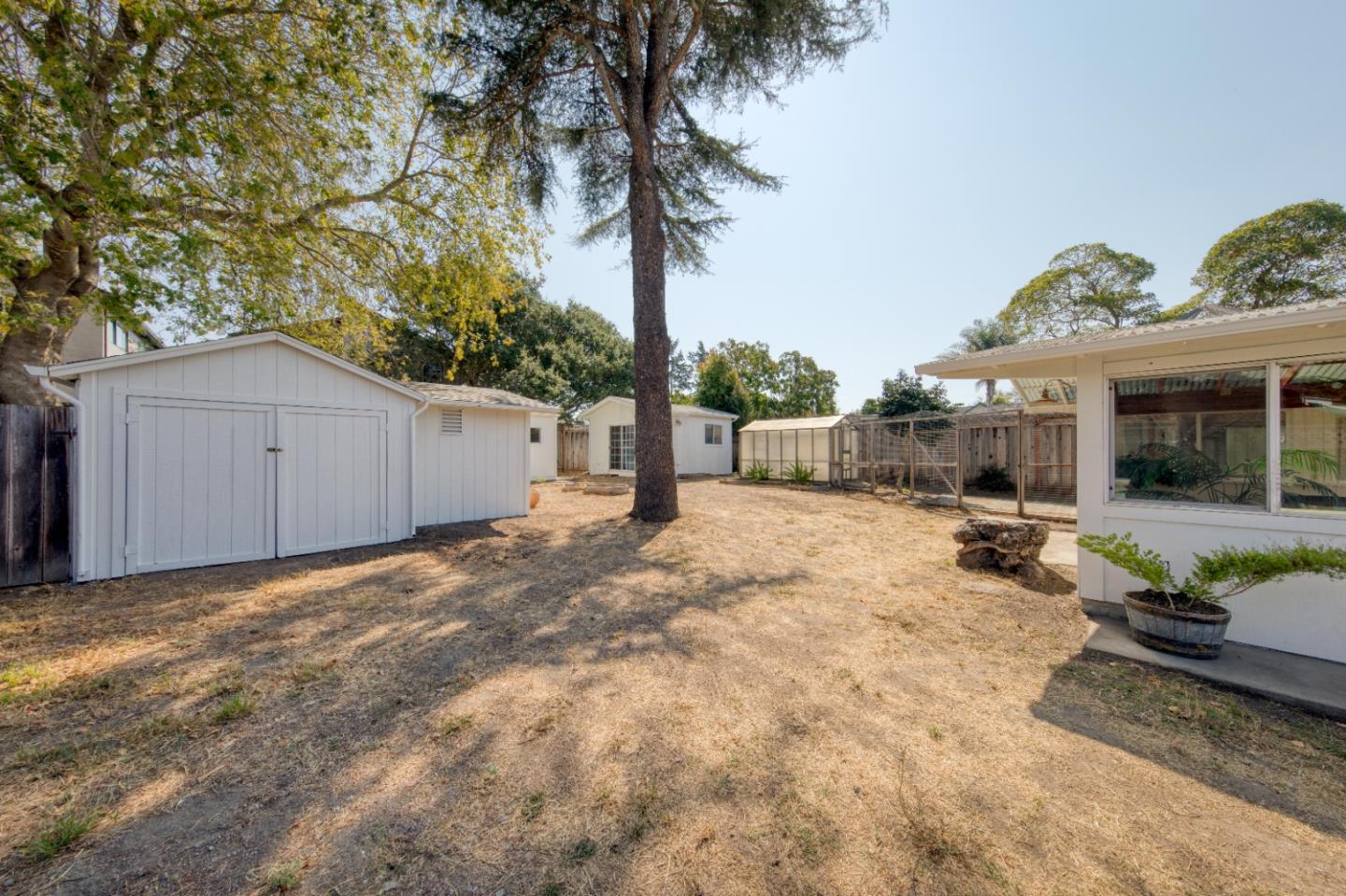 1118 Seabright AVE