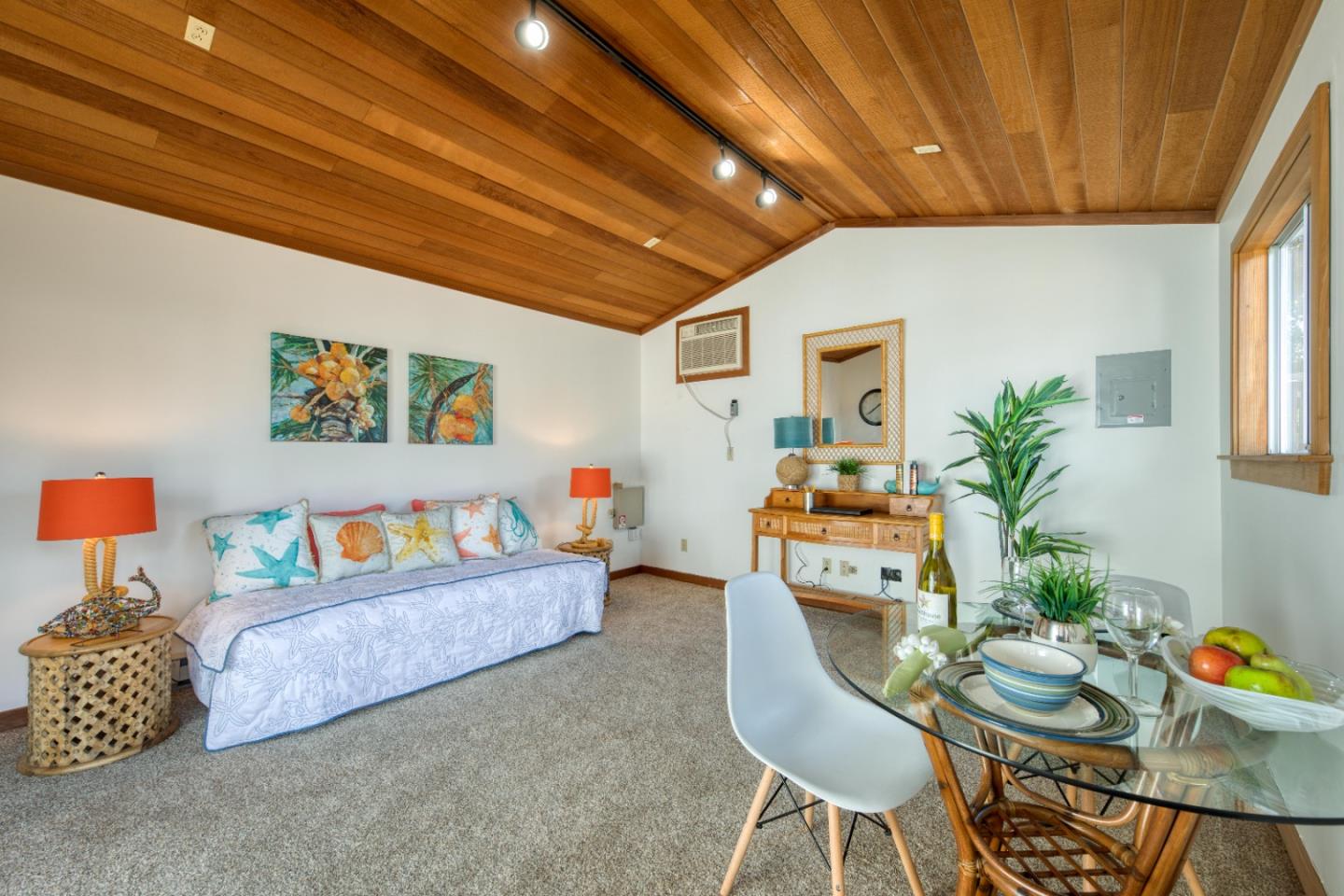 1118 Seabright AVE