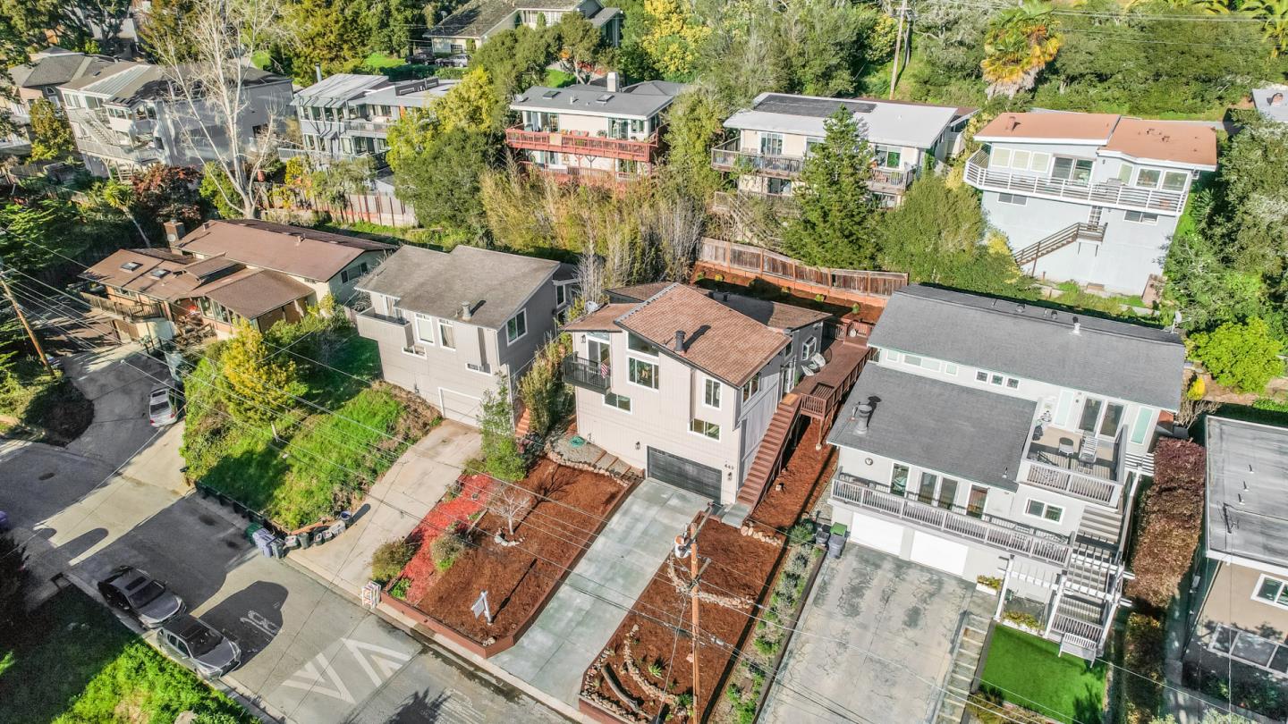 443 Monterey DR