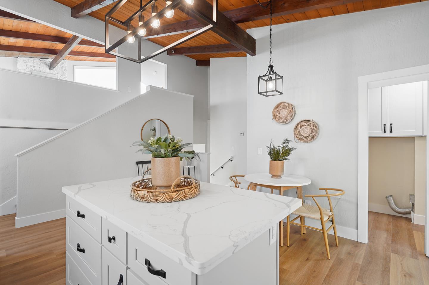 443 Monterey DR